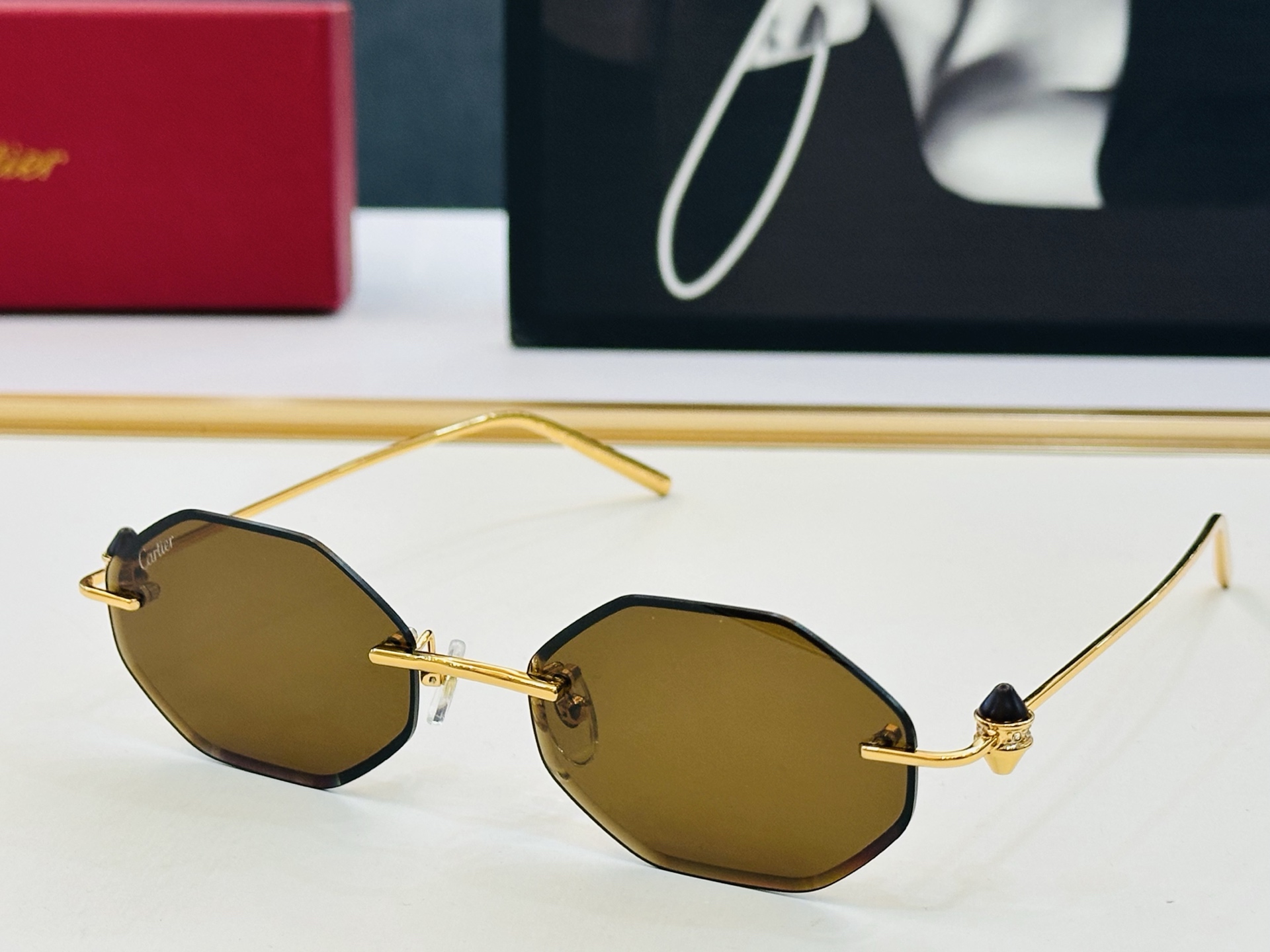 🆕 原版Cartie* 卡家 官网经典款 太阳镜 CT0721S Size：5518-142 电镀工艺精