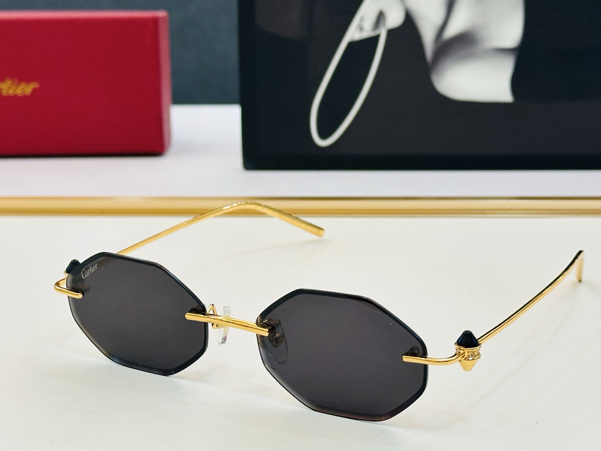 🆕 原版Cartie* 卡家 官网经典款 太阳镜 CT0721S Size：5518-142 电镀工艺精