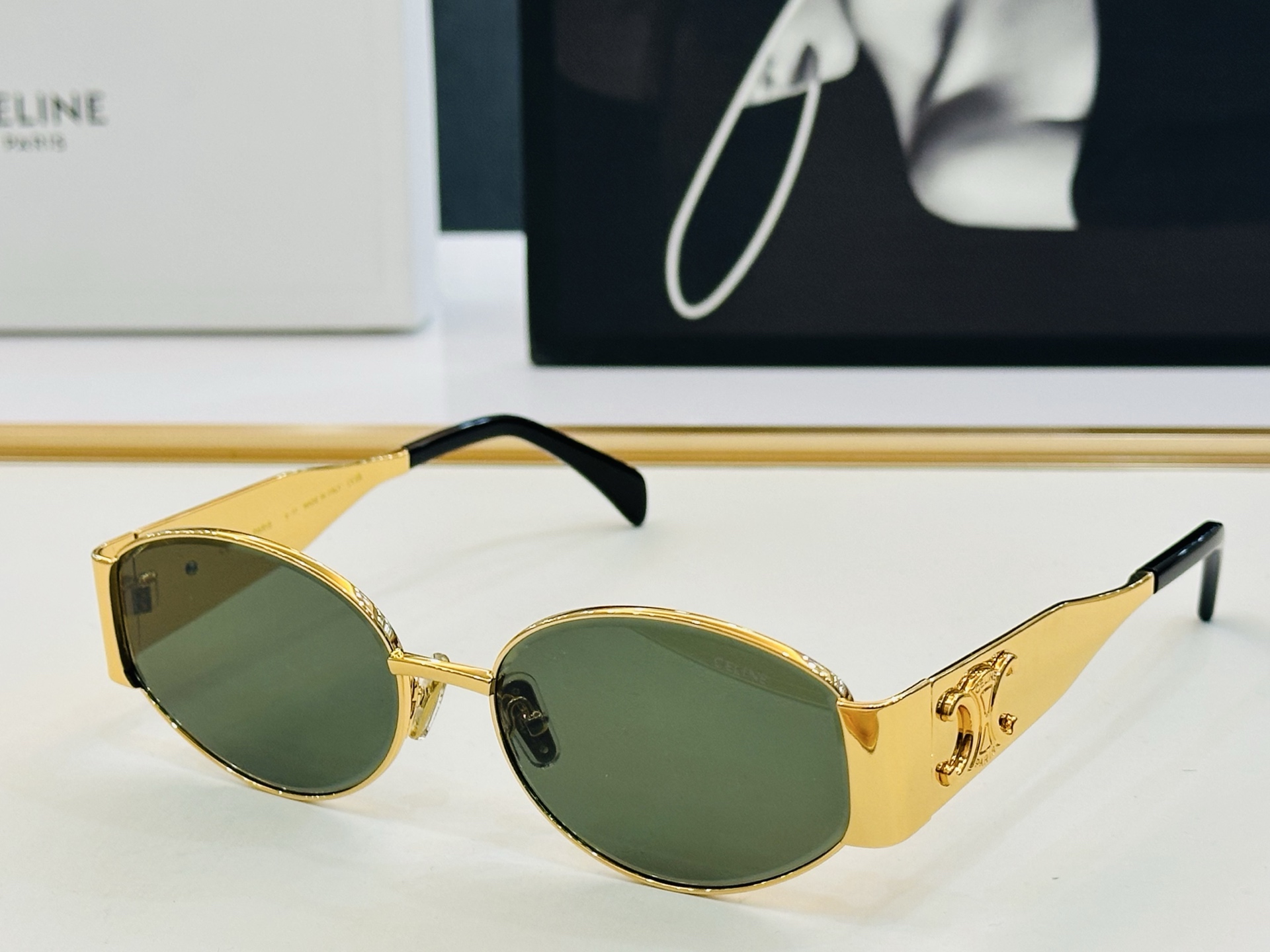 【CELINE】赛琳 CL1860LU Size：58口17-145 一直热销的款式 欧美风 光泽度好 