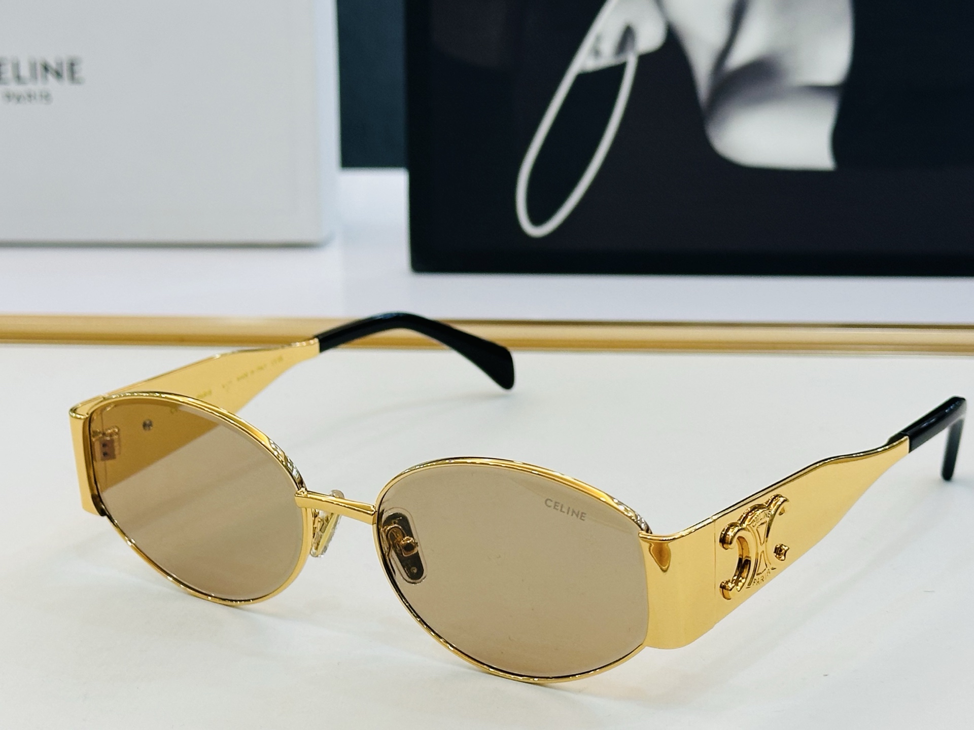 【CELINE】赛琳 CL1860LU Size：58口17-145 一直热销的款式 欧美风 光泽度好 