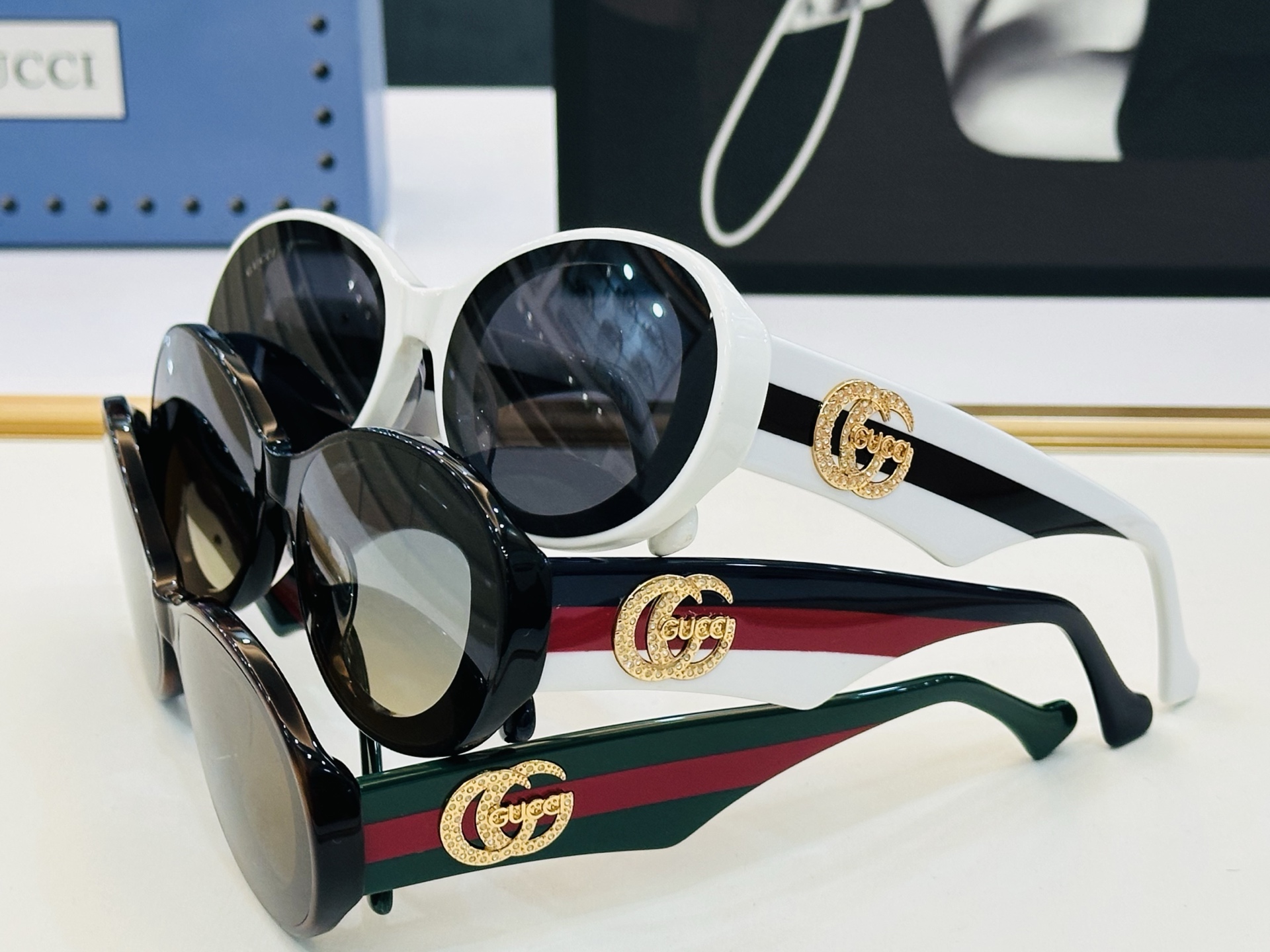 GUCC* 古家 GG1643 🐝🐝系列 Size：66口17-145 🍁🍁XL超绝品质 太阳镜 。