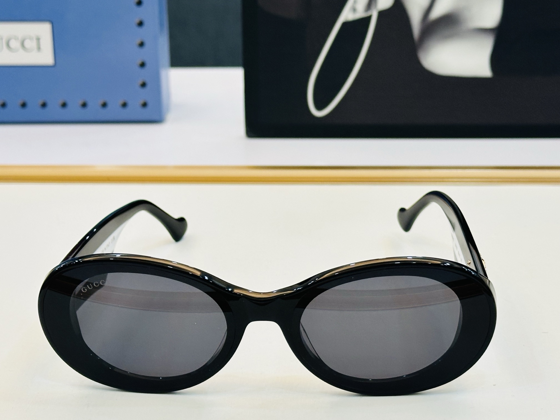 GUCC* 古家 GG1643 🐝🐝系列 Size：66口17-145 🍁🍁XL超绝品质 太阳镜 。