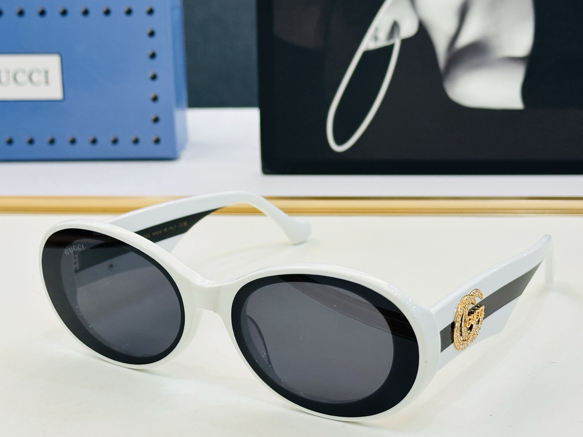 GUCC* 古家 GG1643 🐝🐝系列 Size：66口17-145 🍁🍁XL超绝品质 太阳镜 。