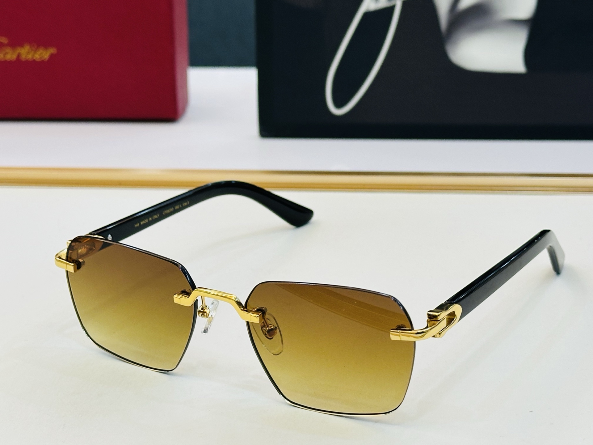 🆕 原版Cartie* 卡家 官网经典款 太阳镜 CT0623O Size：54口18-145 电镀工艺