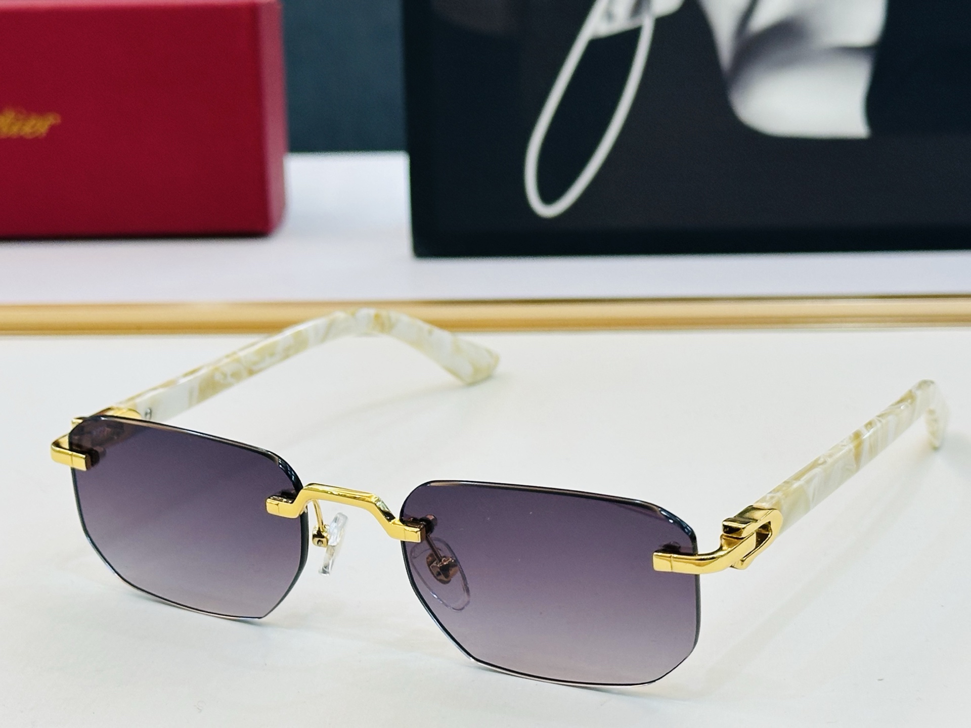 🆕 原版Cartie* 卡家 官网经典款 太阳镜 CT0622S Size：53口19-145 电镀工艺