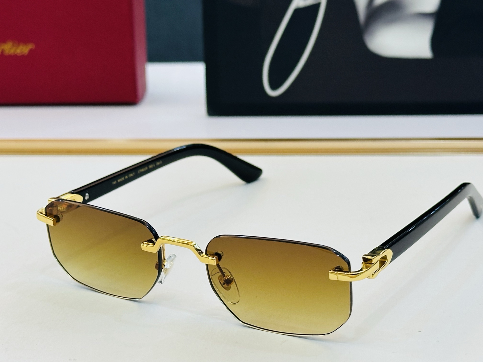 🆕 原版Cartie* 卡家 官网经典款 太阳镜 CT0622S Size：53口19-145 电镀工艺