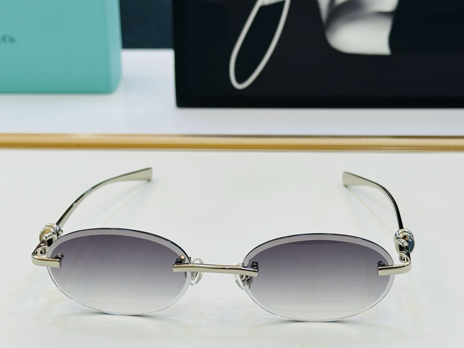 蒂芙家 Tiffany & CO. TF1857L Size：56口18-140 时尚太阳镜架 👍b多色