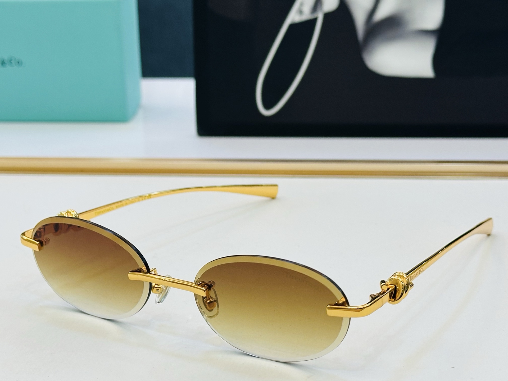 蒂芙家 Tiffany & CO. TF1857L Size：56口18-140 时尚太阳镜架 👍b多色