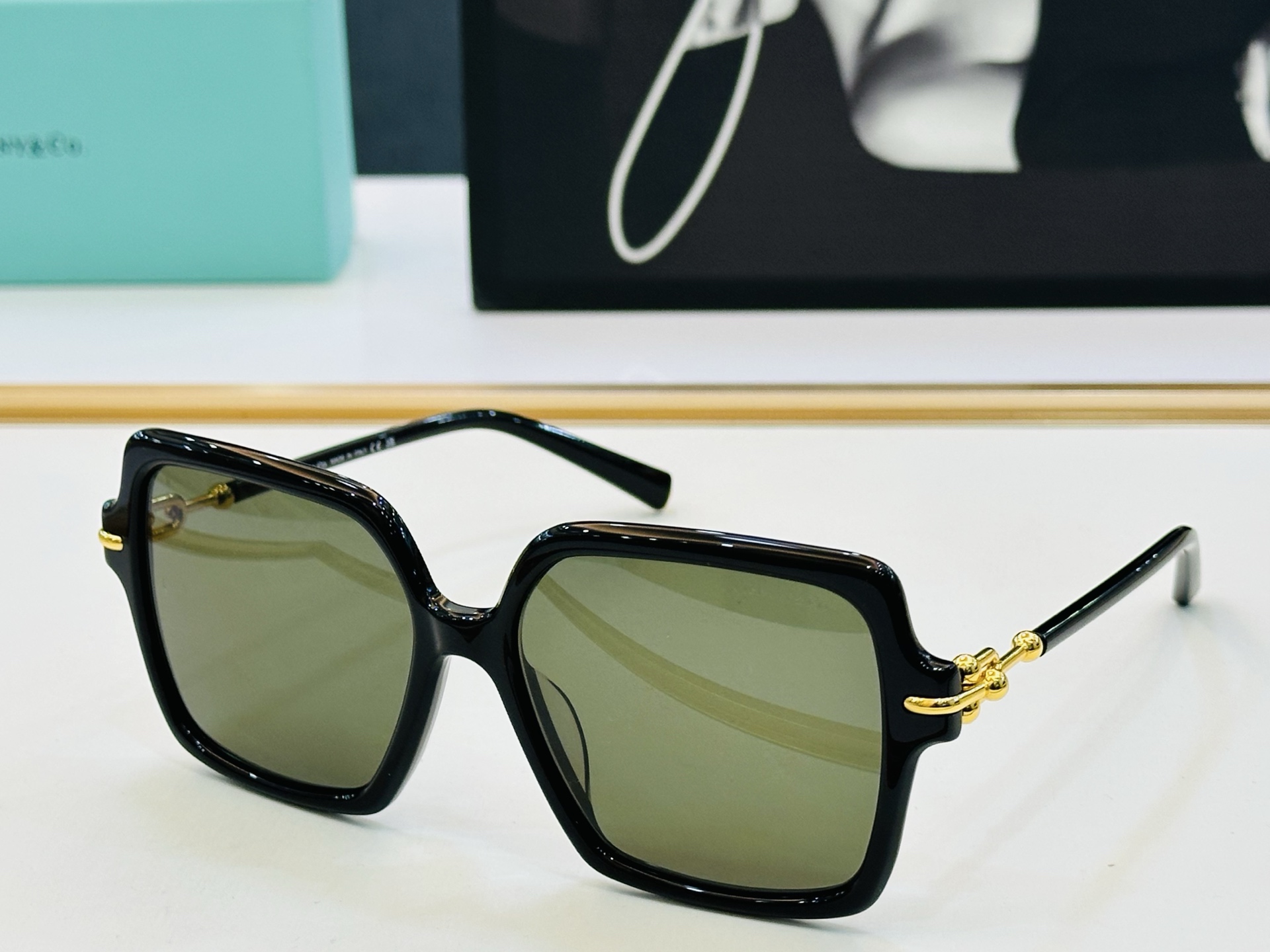 蒂芙家 Tiffany & CO. TF4260U Size：57口16-140 时尚太阳镜架 👍F多色