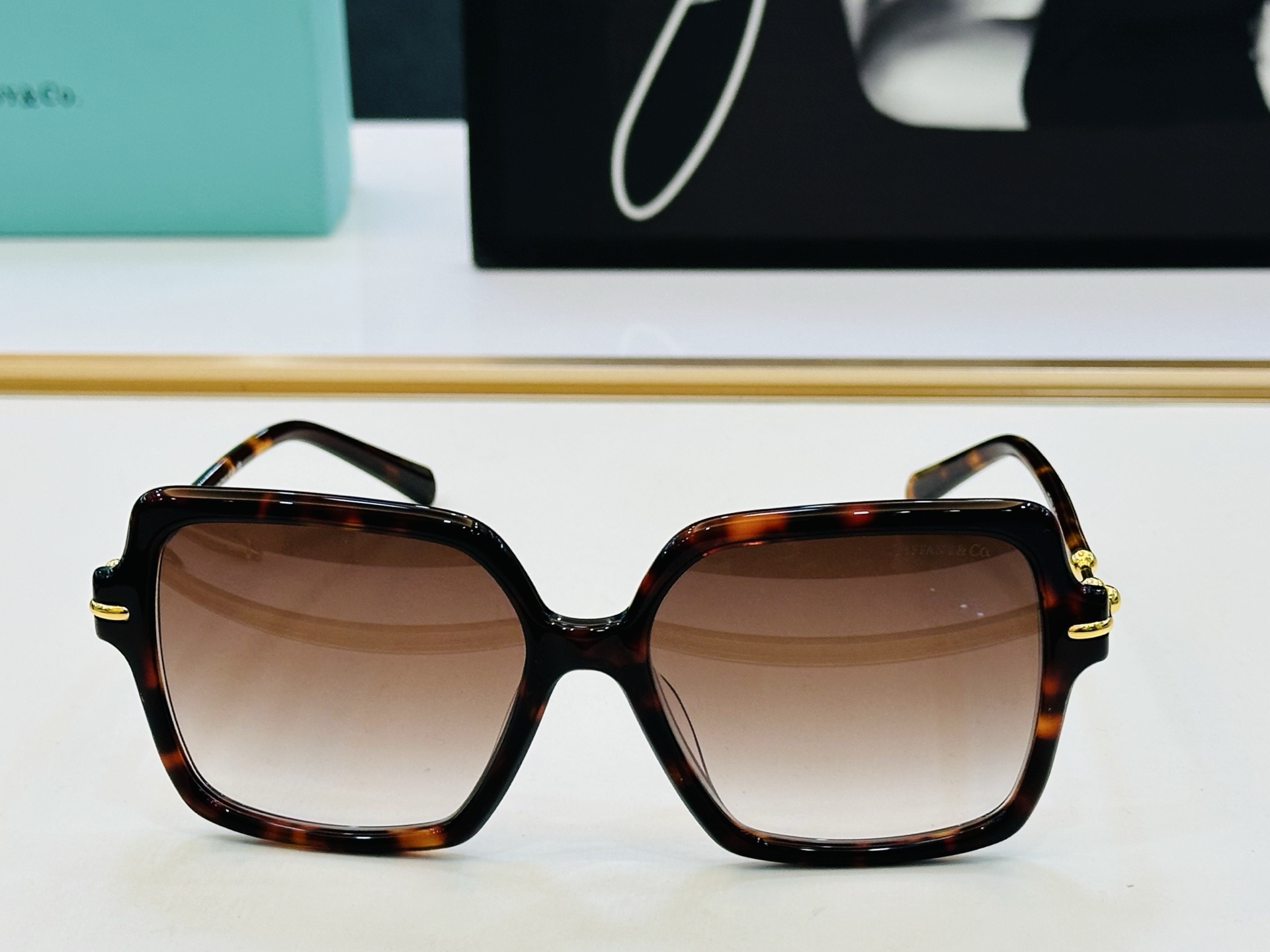 蒂芙家 Tiffany & CO. TF4260U Size：57口16-140 时尚太阳镜架 👍F多色