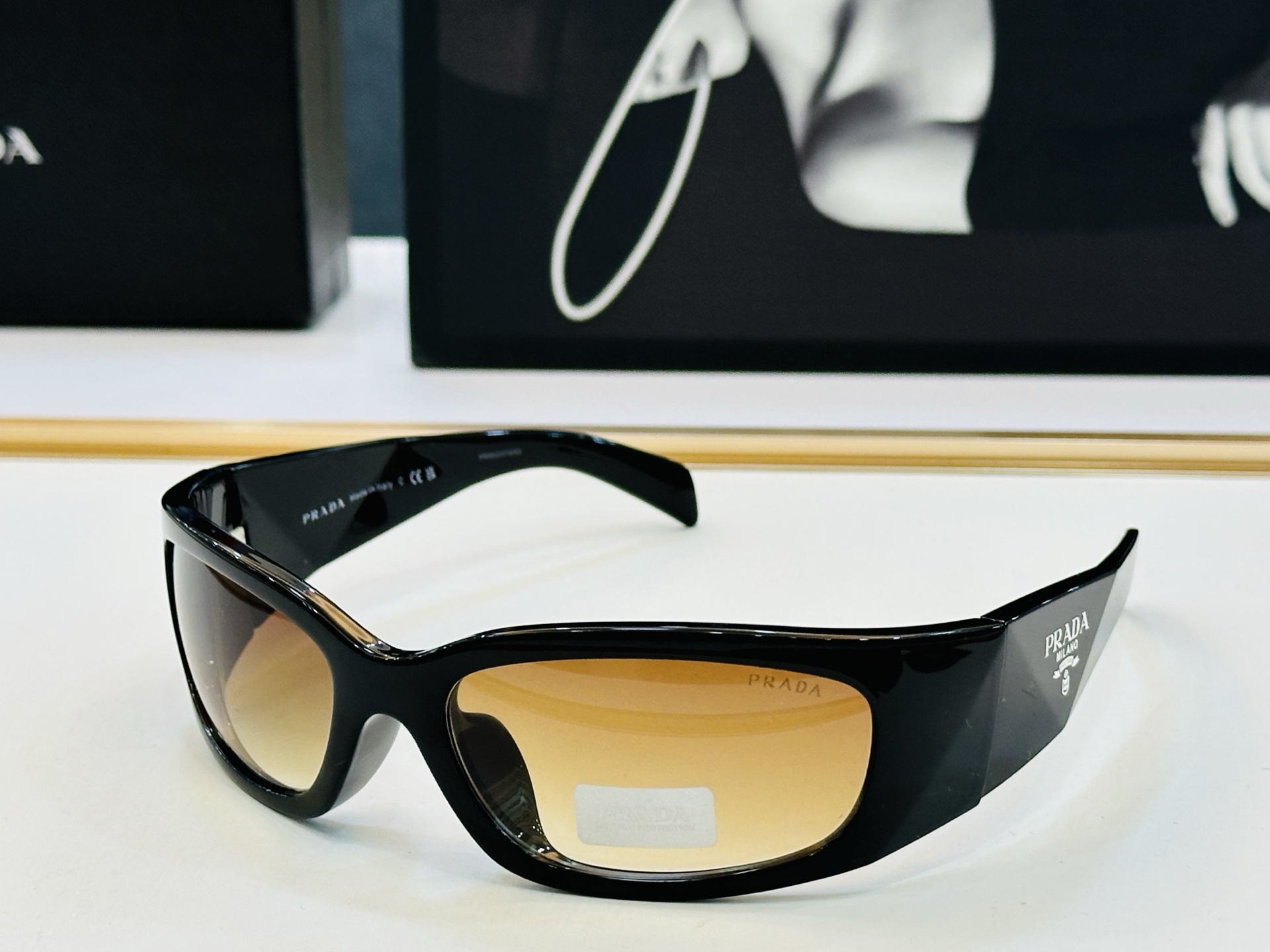🔺PRAD*🔻普家 SPRA14 Size：60口18-140 眼镜系列堪称精湛制作 👍F太阳镜