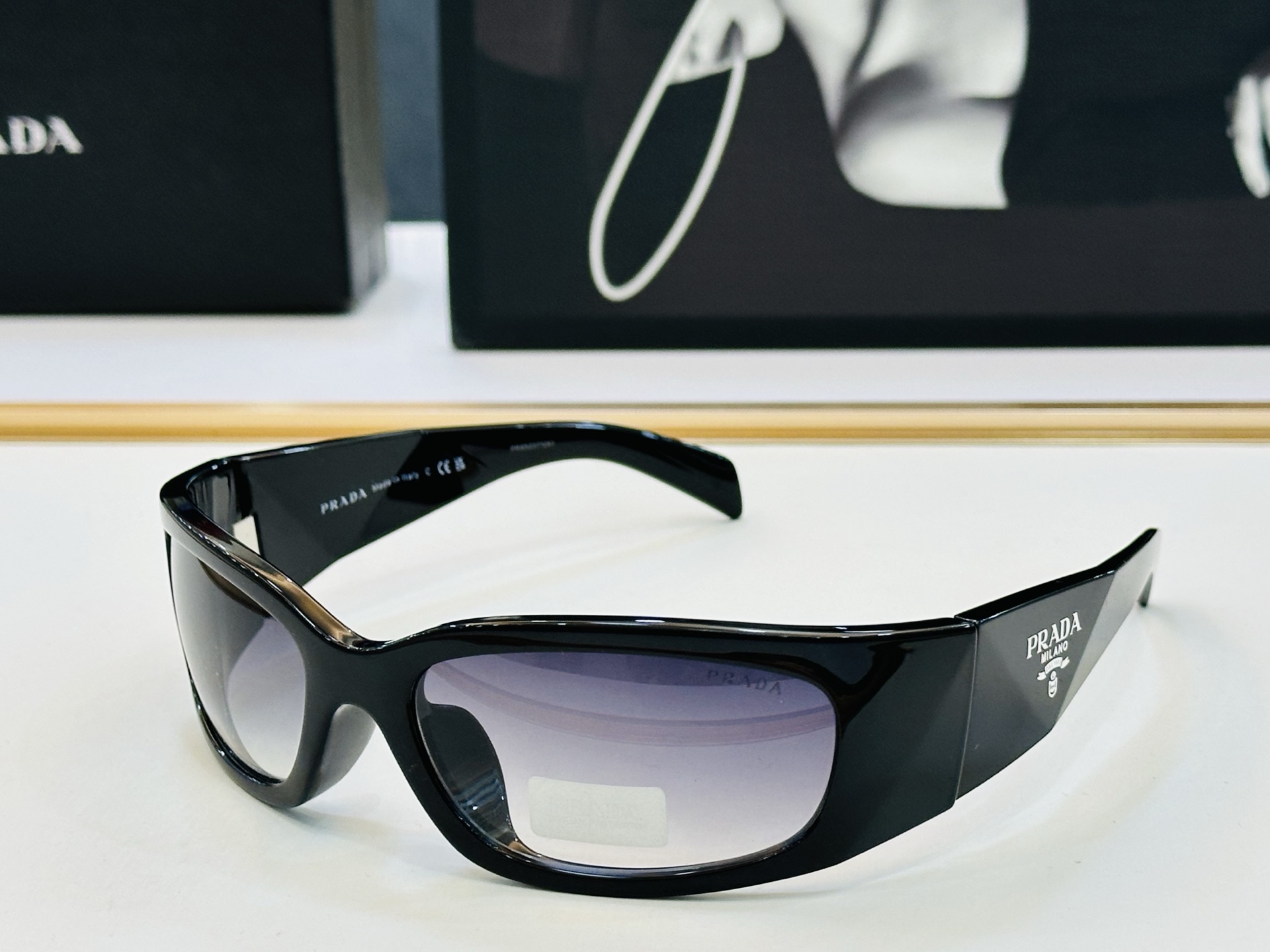🔺PRAD*🔻普家 SPRA14 Size：60口18-140 眼镜系列堪称精湛制作 👍F太阳镜