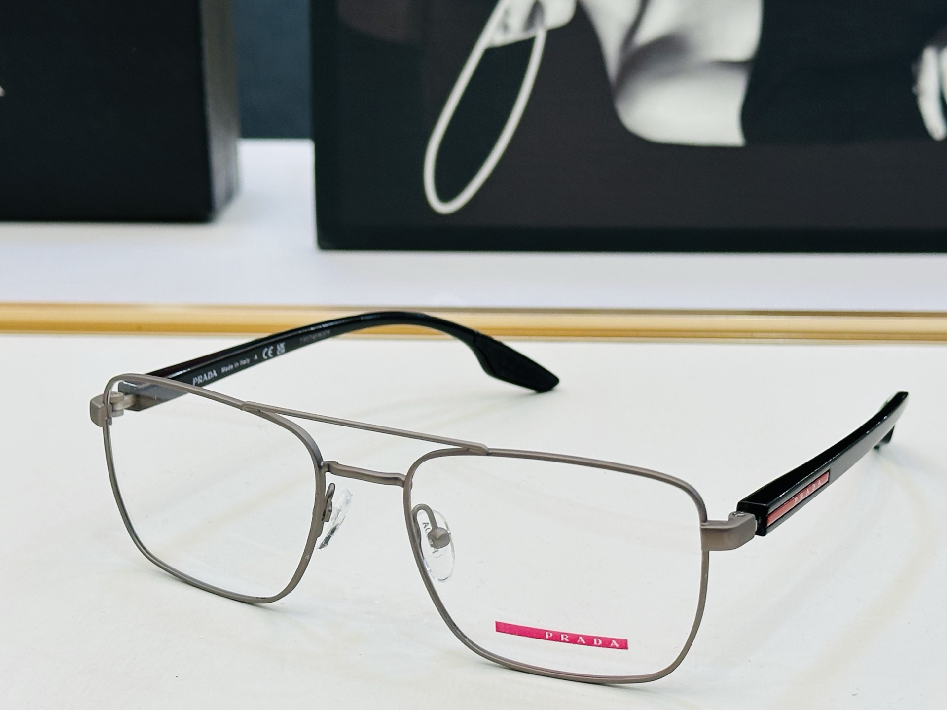 🔺PRAD*🔻普家 VPS53M Size：55口17-145 眼镜系列堪称精湛制作 彰显独特个 W 最
