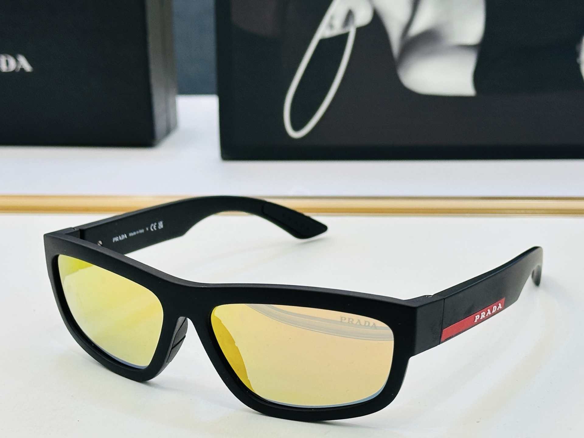 🔺PRAD*🔻普家 SPS05Z Size：59口16-140 眼镜系列堪称精湛制作 彰显独特个 W最新