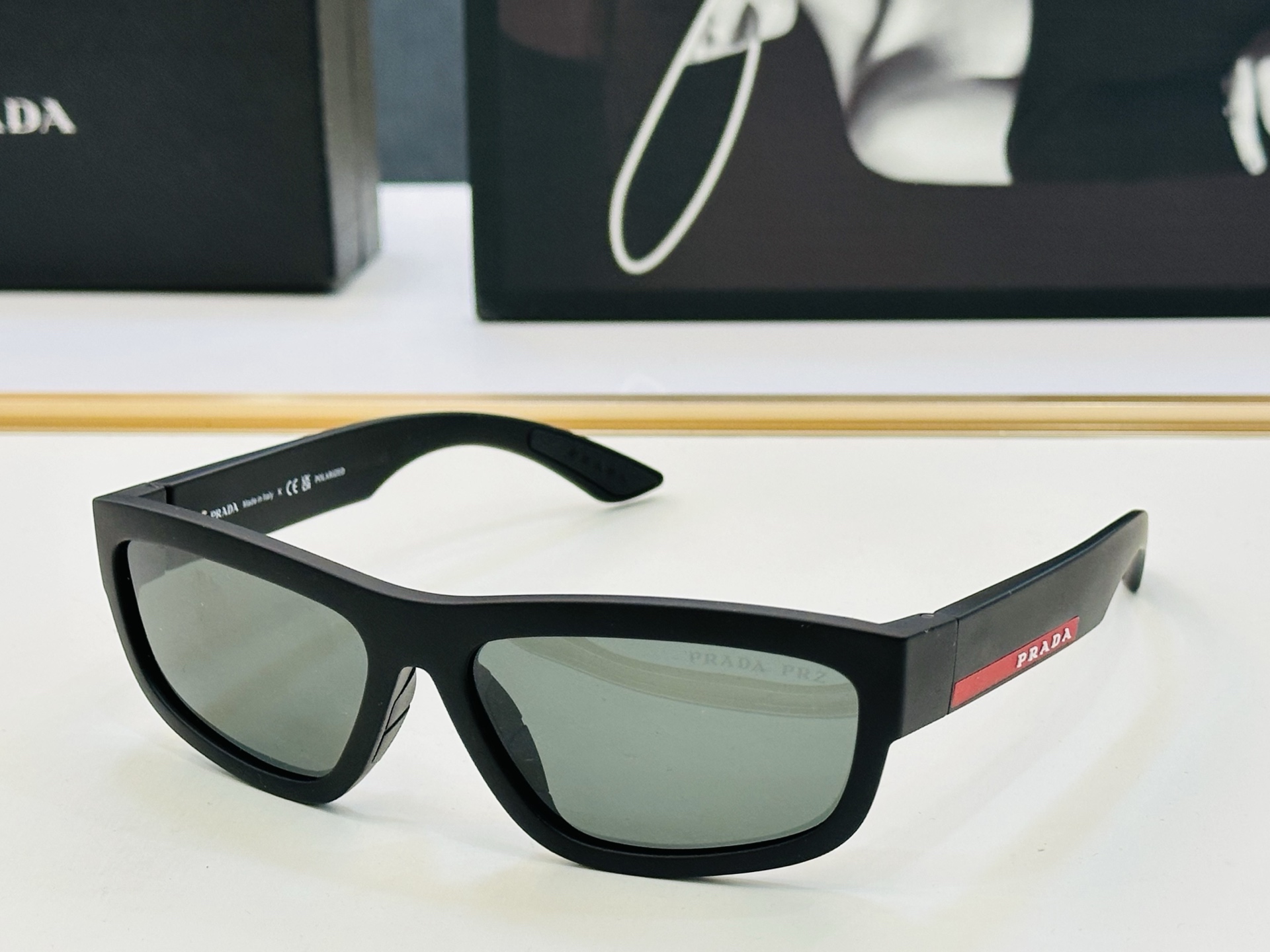 🔺PRAD*🔻普家 SPS05Z Size：59口16-140 眼镜系列堪称精湛制作 彰显独特个 W最新