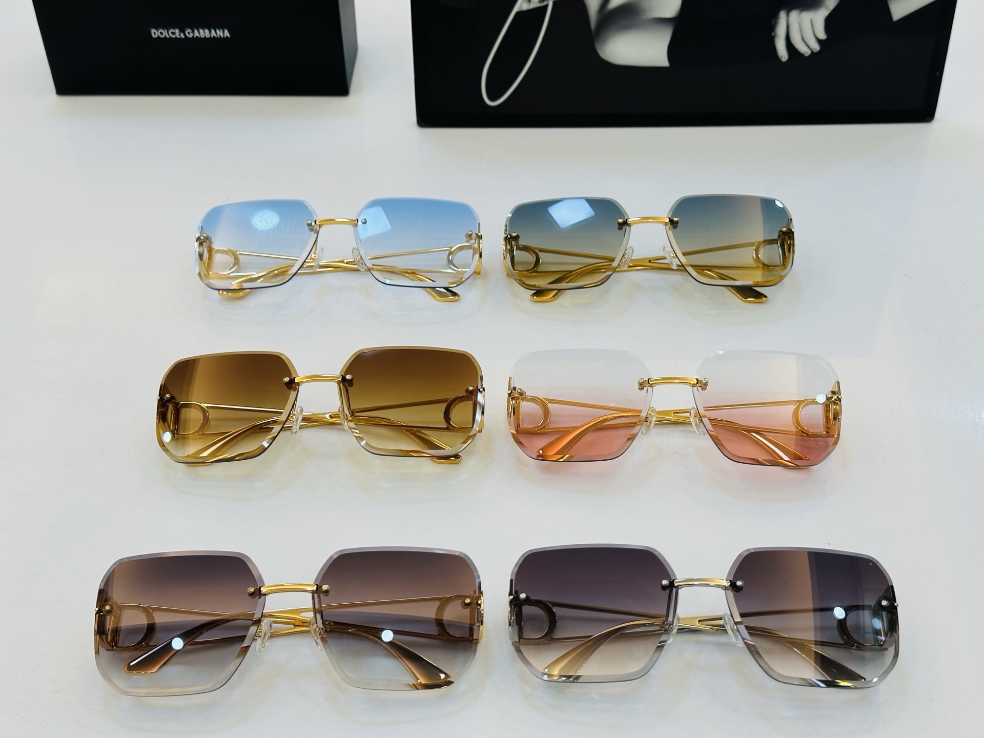 🔻🔻🔻DIO* 迪家 63UCR Size：63口17-138 春夏款墨镜 😎🔆。。搭配镜腿精致 bm官