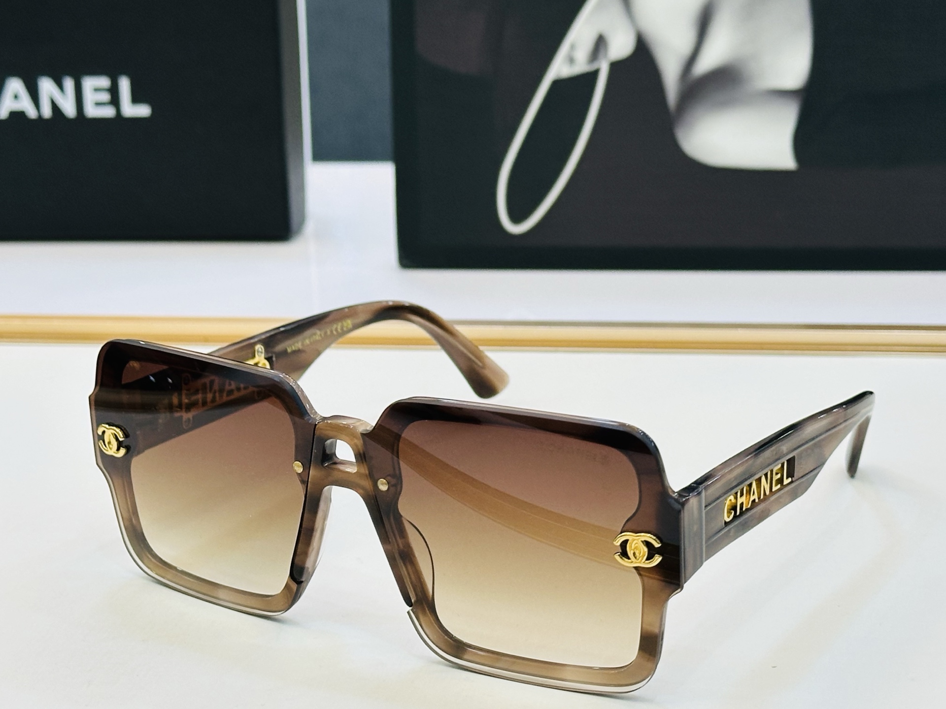 🆕 【CHANE*/香家】MODEL:CH95099 size：69口11-145 💅🏻💓bm太阳镜