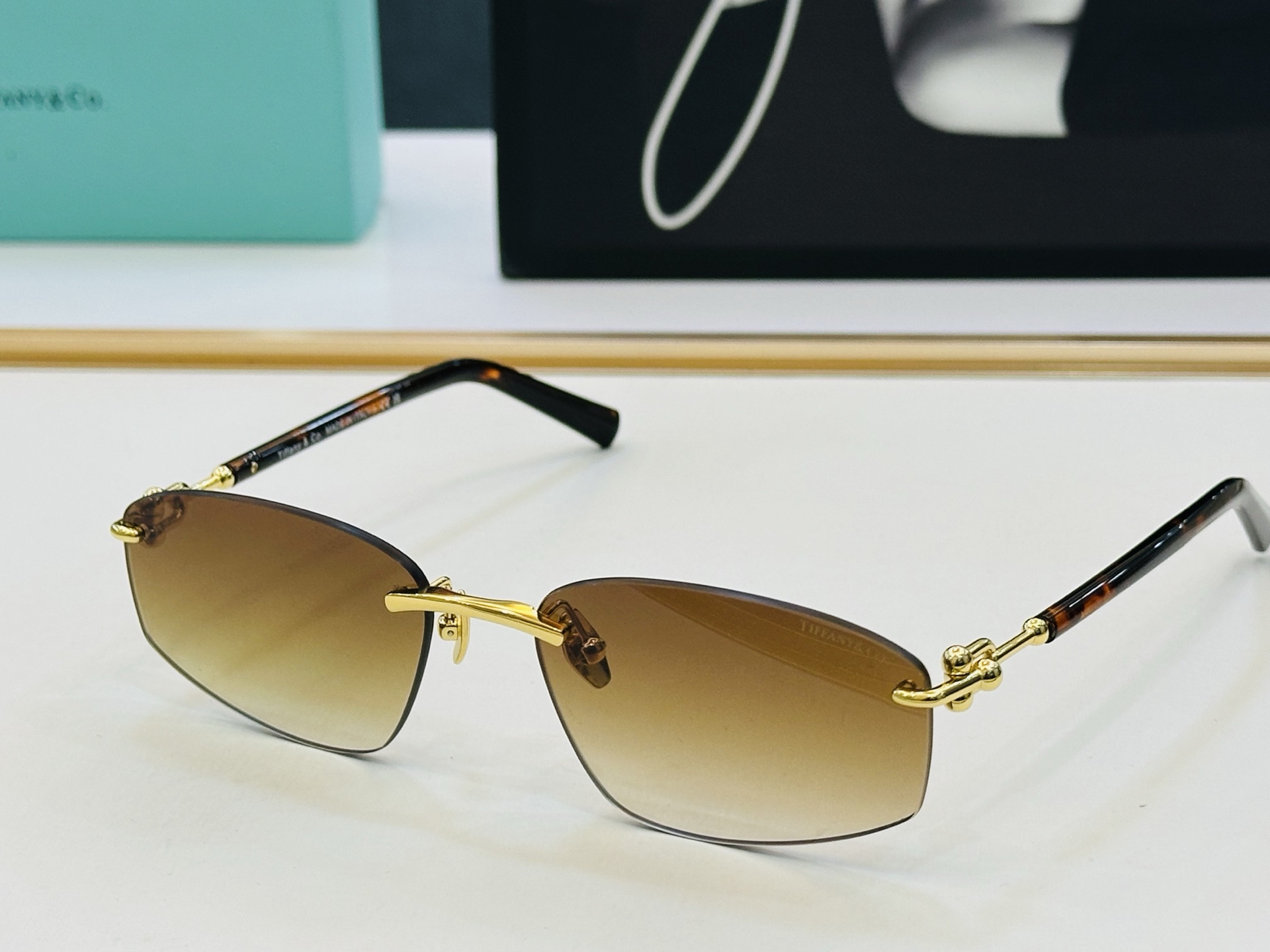 蒂芙家 Tiffany & CO. TF3114 Size：59口15-140 时尚太阳镜架 👍J多色可