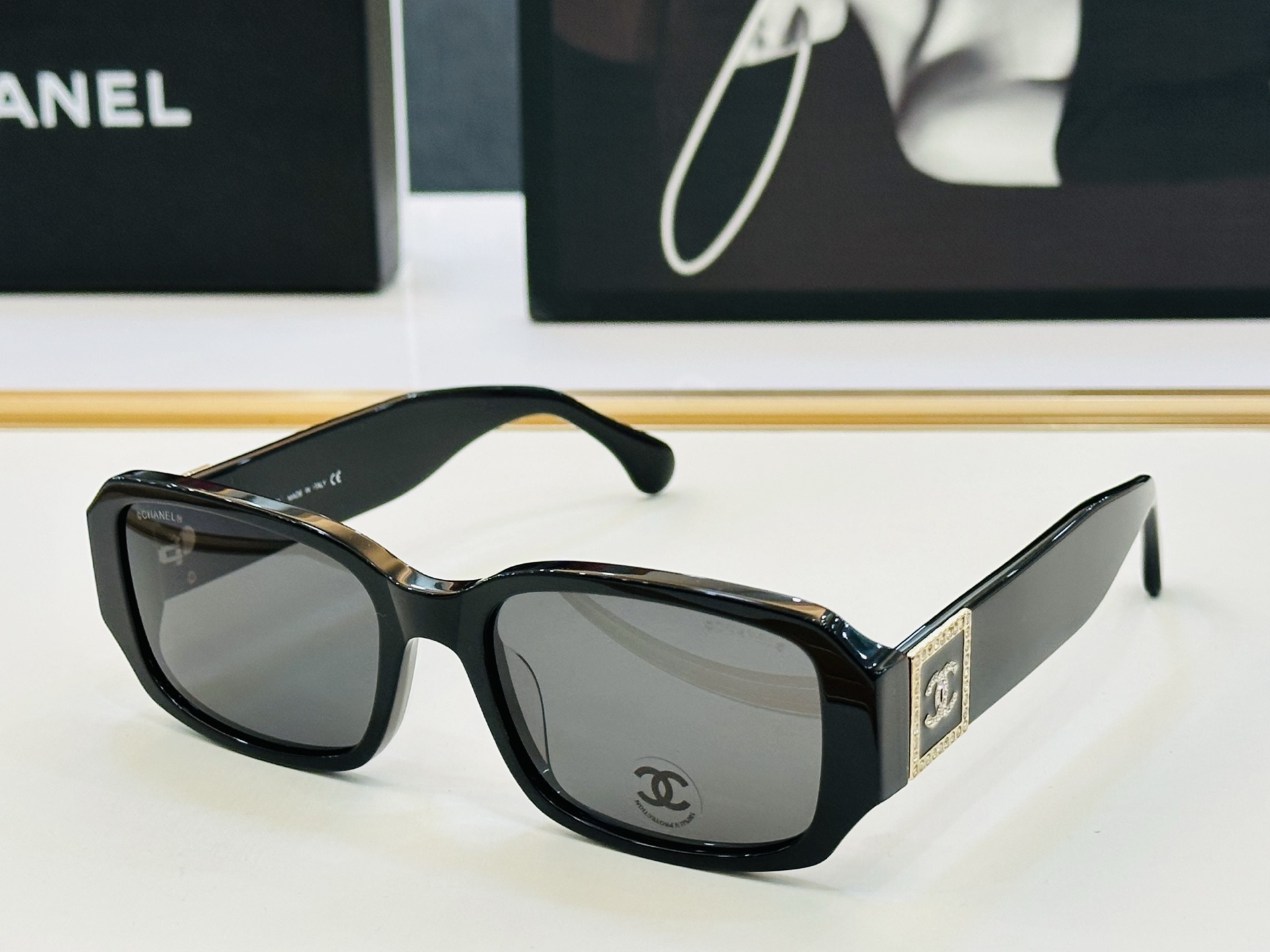 CHANE*香家 CH4366 SIZE：57口19-140 潮流爆款 太阳镜 😍😍高品质 佩戴舒适 F