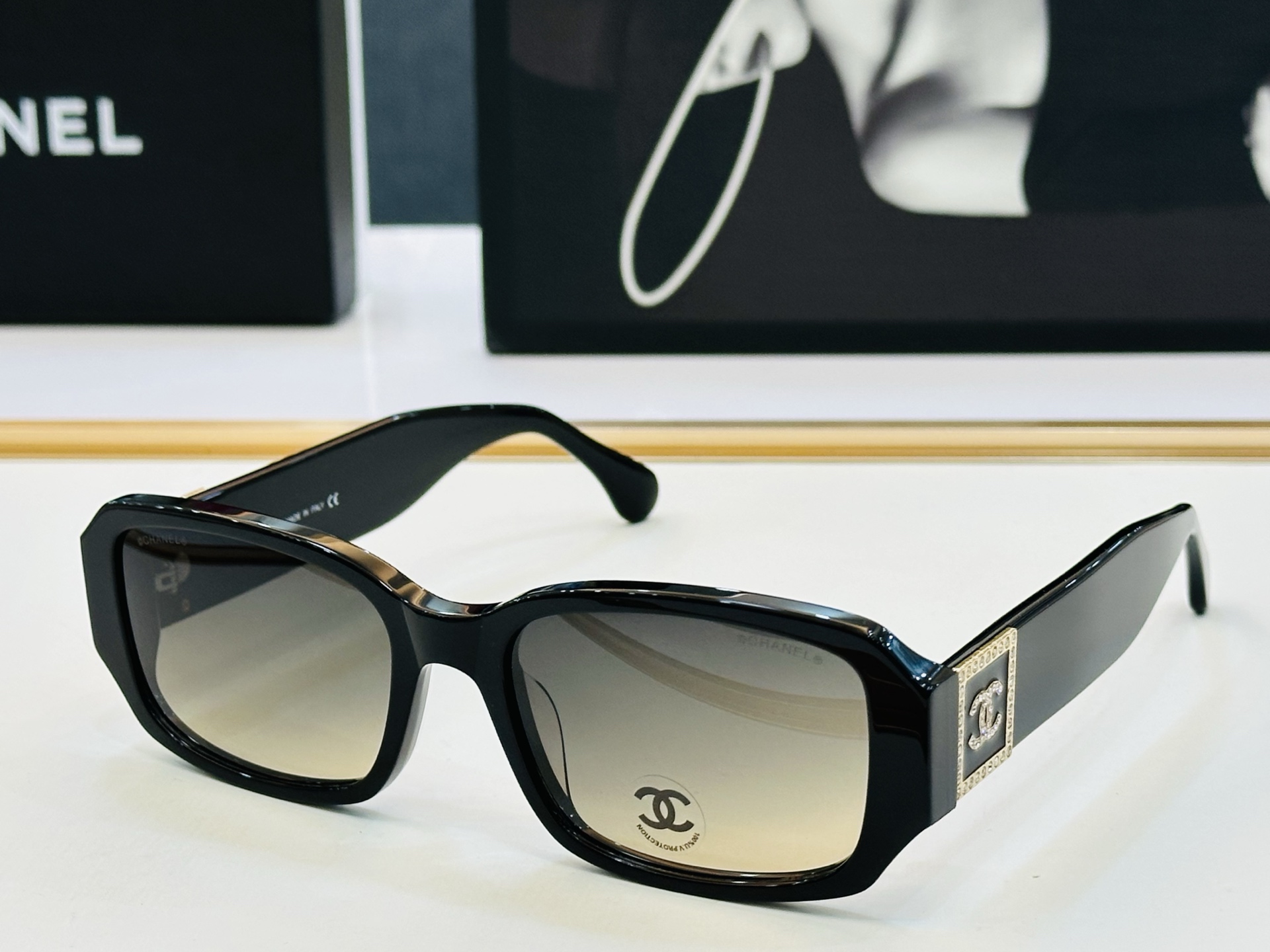 CHANE*香家 CH4366 SIZE：57口19-140 潮流爆款 太阳镜 😍😍高品质 佩戴舒适 F