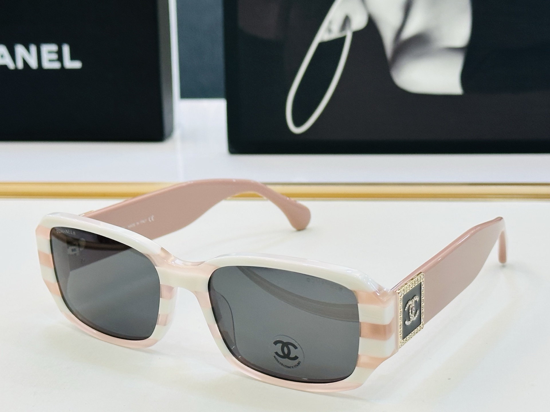 CHANE*香家 CH4366 SIZE：57口19-140 潮流爆款 太阳镜 😍😍高品质 佩戴舒适 F