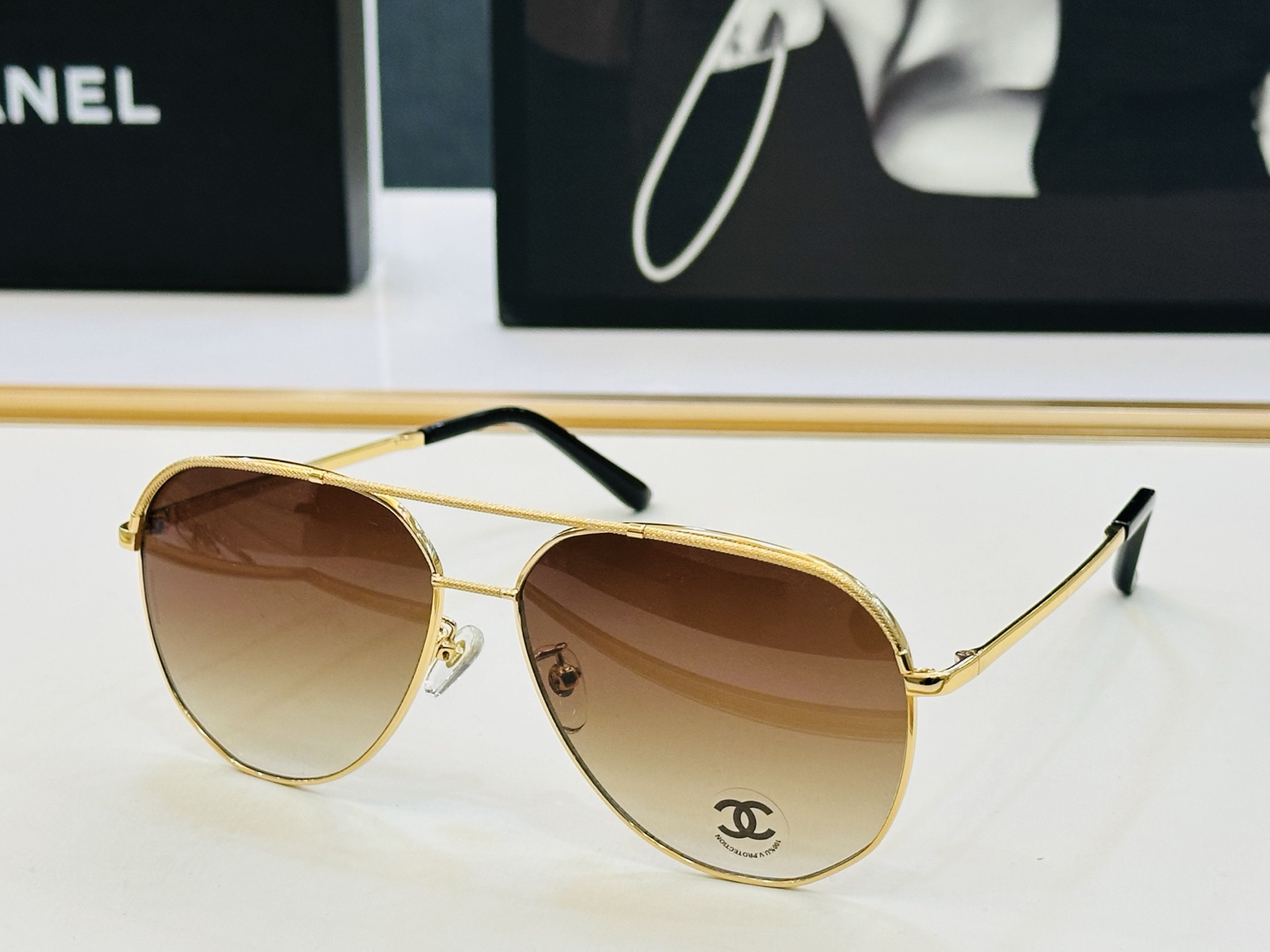 CHANE*香家 CH4129 SIZE：57口18-145 潮流爆款 太阳镜 😍😍高品质 佩戴舒适 F