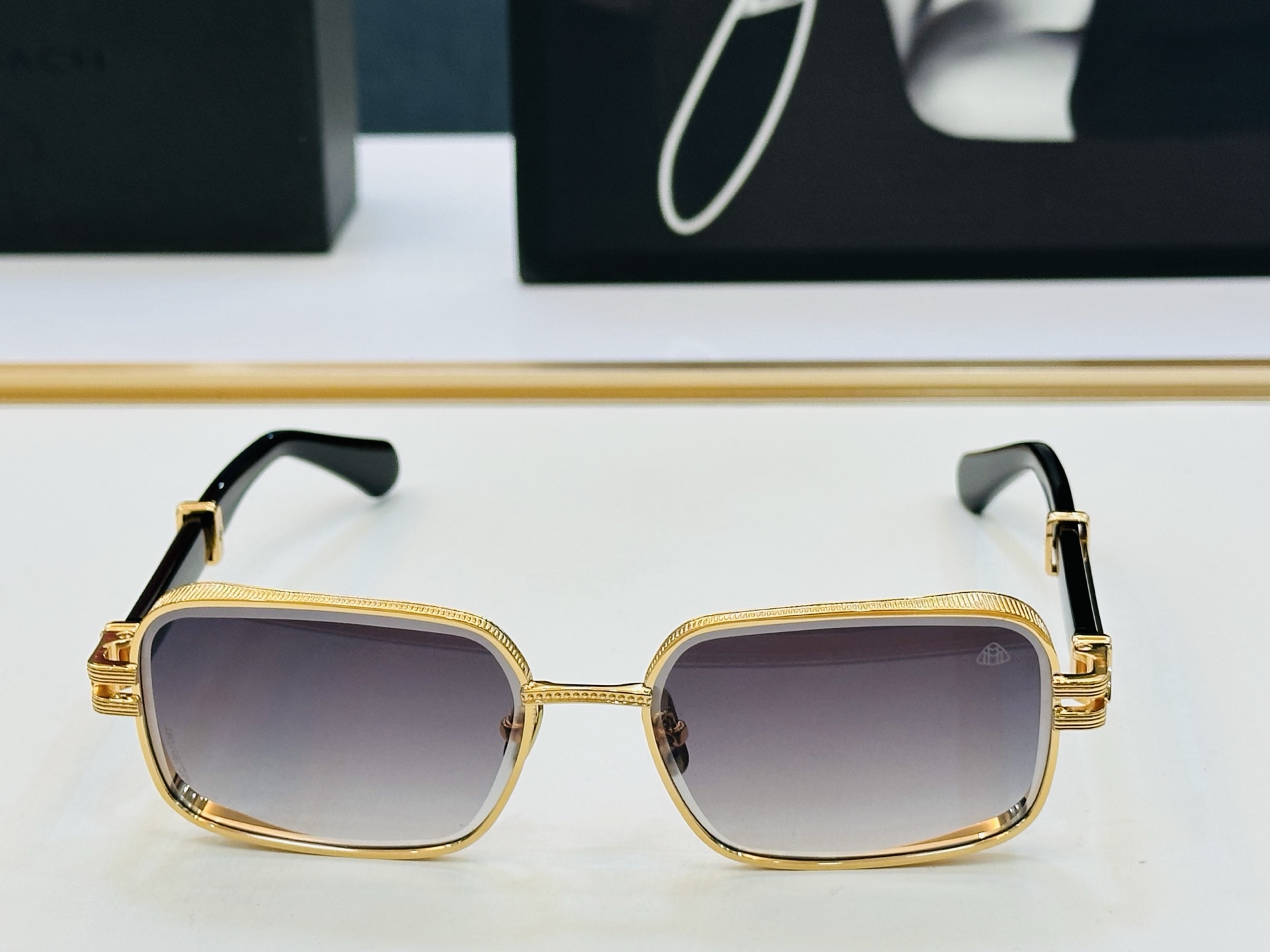 高品质 迈巴赫 🎉🎉做工精美💕💕MAYBAC*H Z162 Size：58口17-145 质感十足 K👍