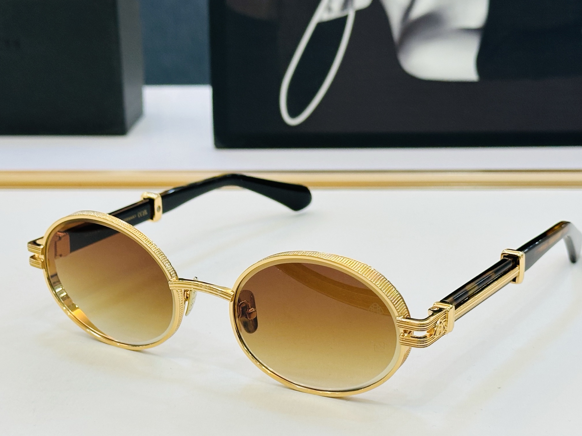 高品质 迈巴赫 🎉🎉做工精美💕💕MAYBAC*H Z164 Size：56口21-145 质感十足 K👍