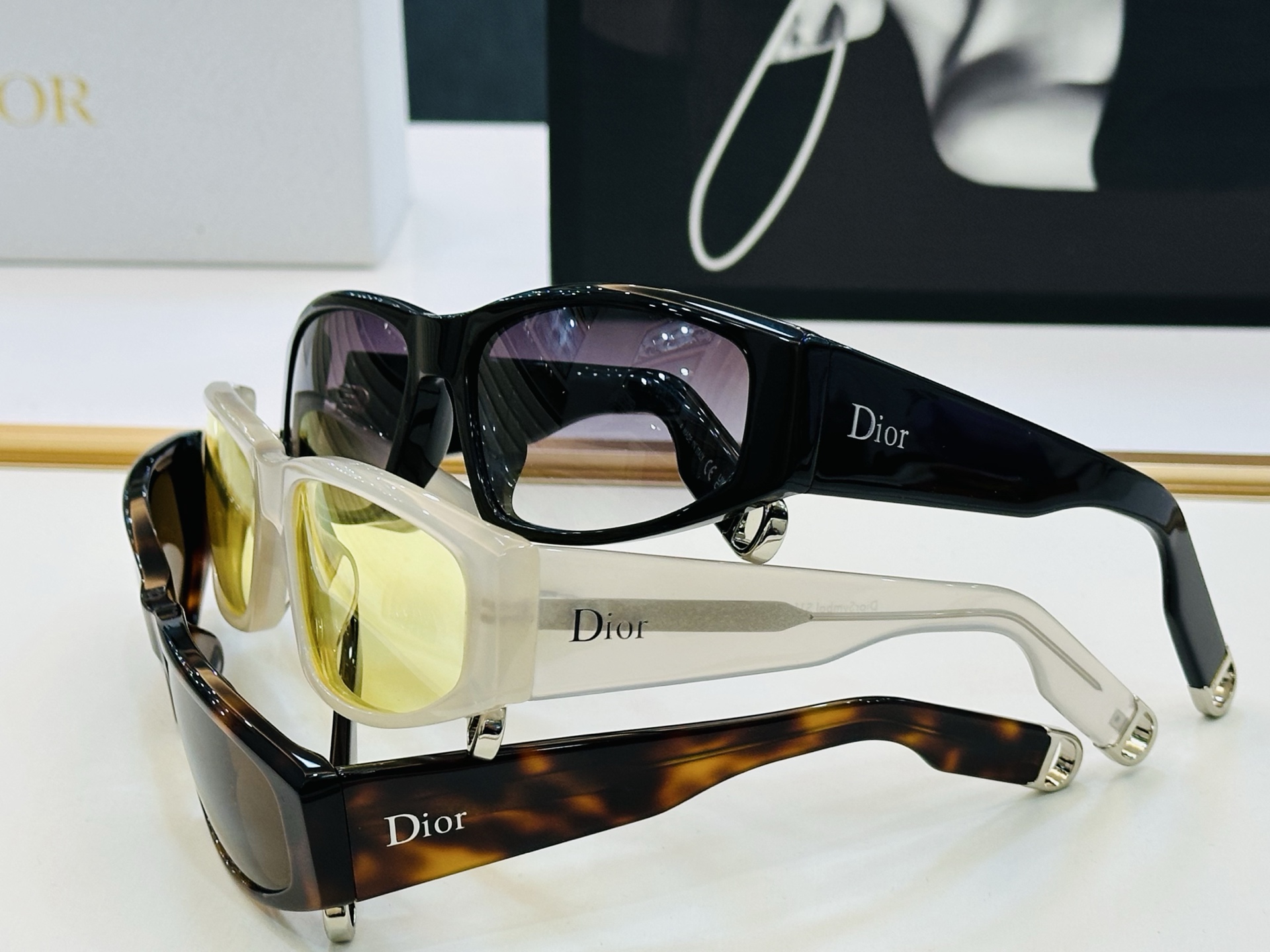 🔻🔻🔻DIO* 迪家 S1I Size：59口17-135 春夏款墨镜 😎🔆 FD搭配镜腿精致 质量上佳