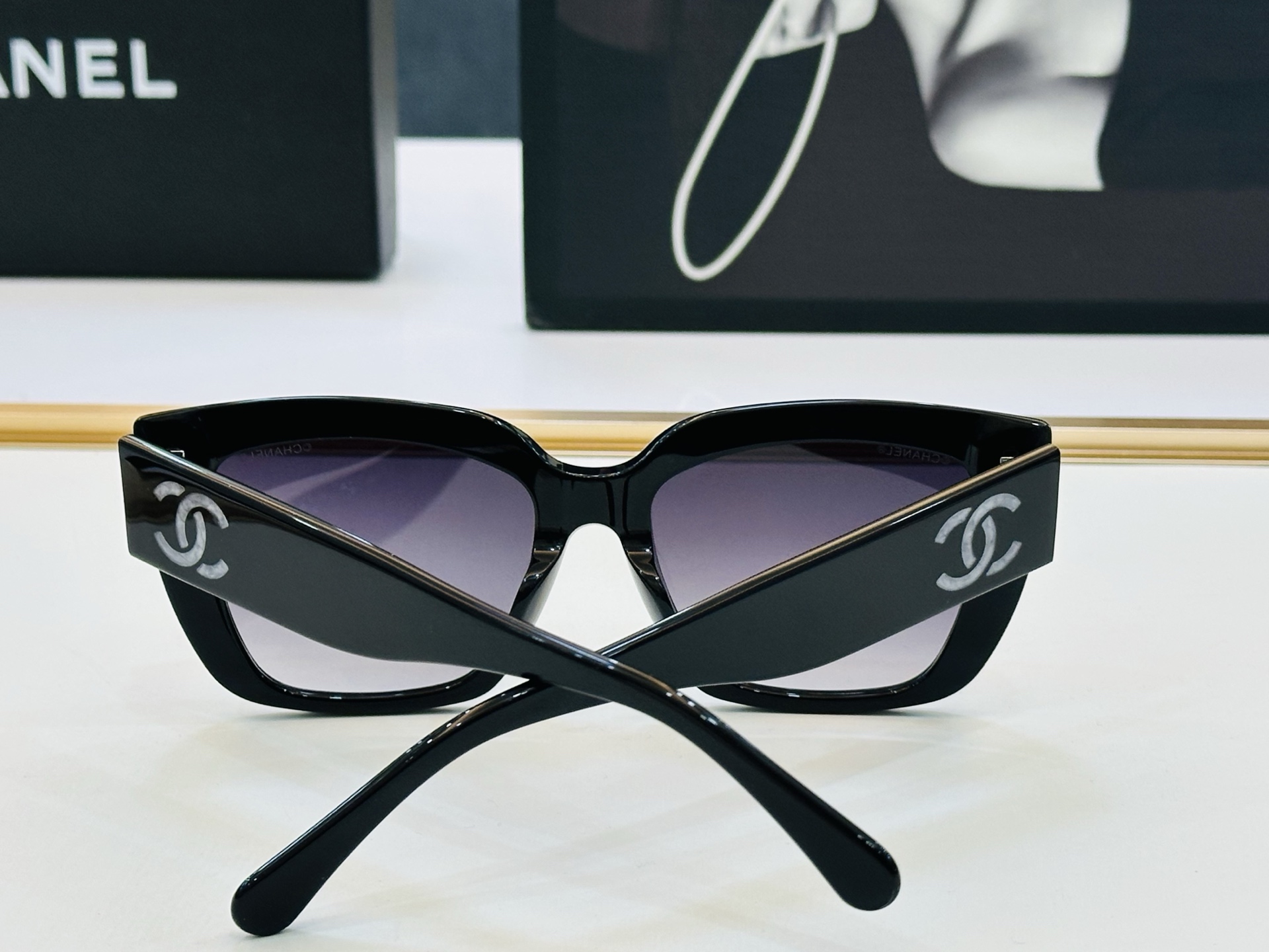 【CHANE*/香家】MODEL:CH9191 Size：54口18-145 独特设计 J适合各种脸型💋