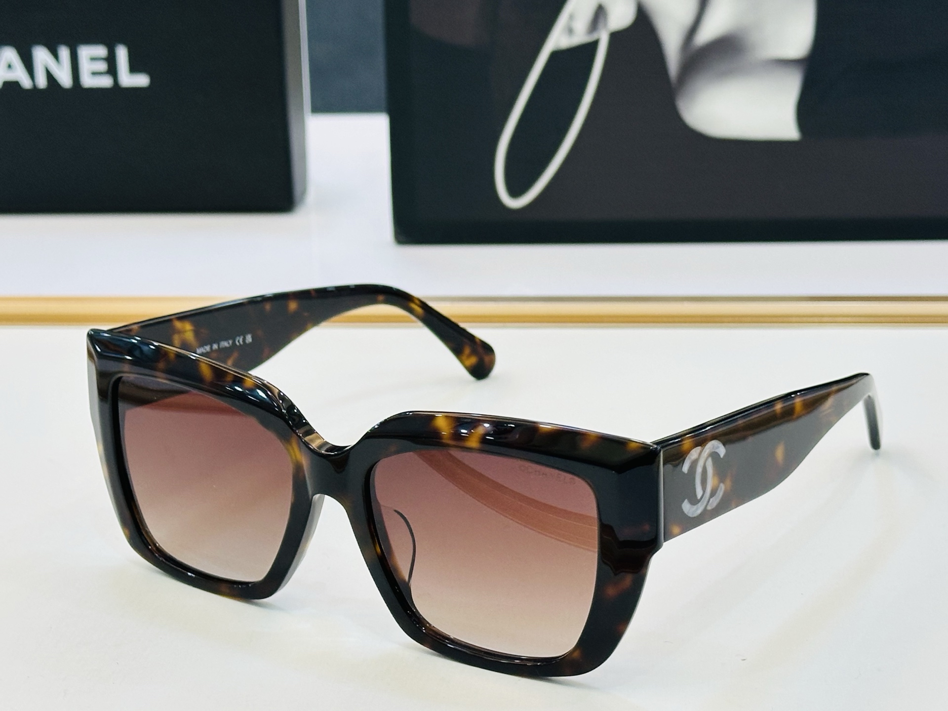 【CHANE*/香家】MODEL:CH9191 Size：54口18-145 独特设计 J适合各种脸型💋