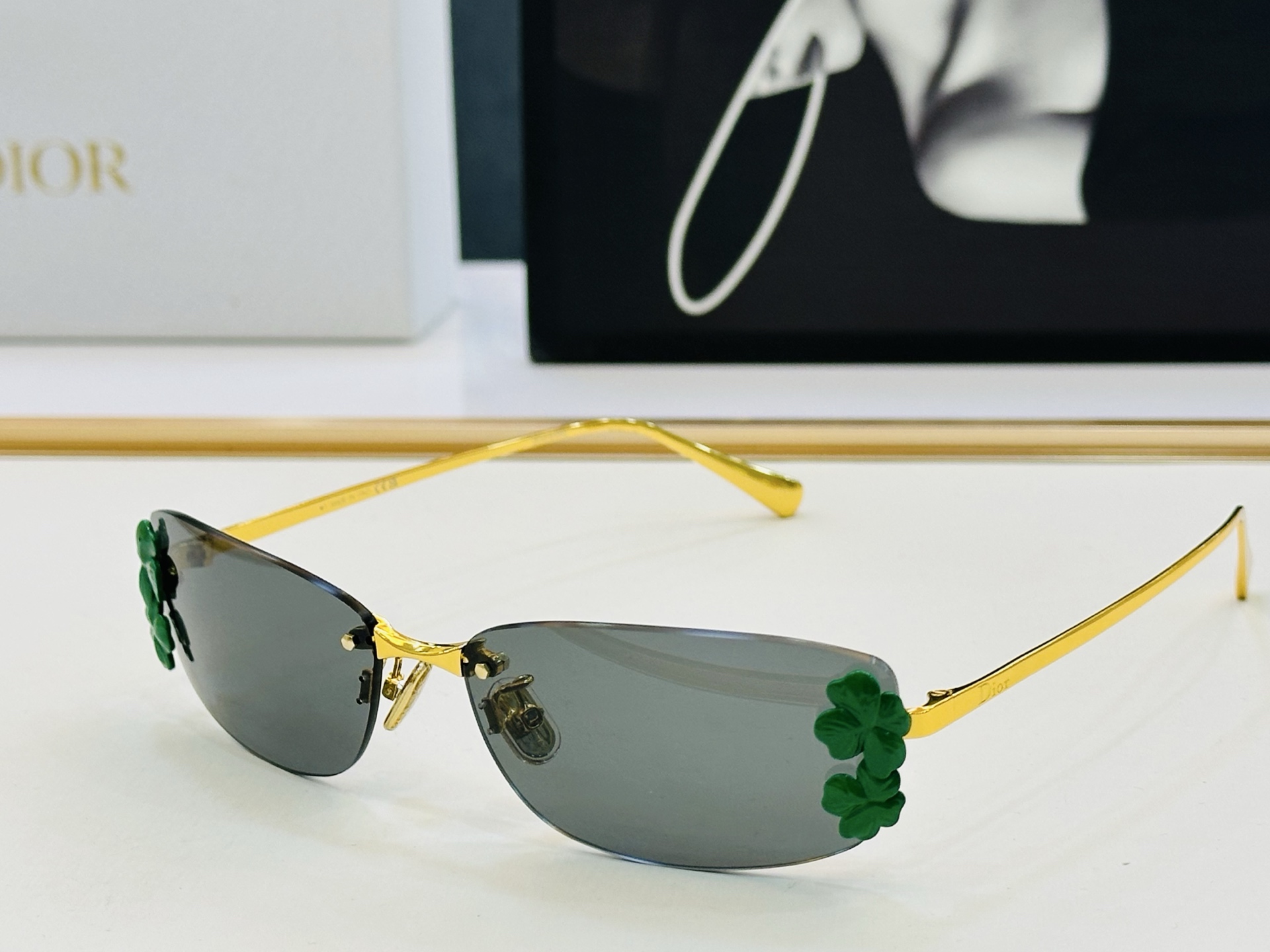 NO:727834,DIO* Dijia S1U Size 63 Mouth 14 - Spring and Summer Style Sunglasses F with exquisite temples and high quality. Glasses, sunglasses, sunglasses, glasses, dior, dior19860909DIO* 迪家 S1U Size63口14-春夏款墨镜 F搭配镜腿精致 质量上佳 眼镜墨镜太阳镜,眼镜,dior,dior,glasses