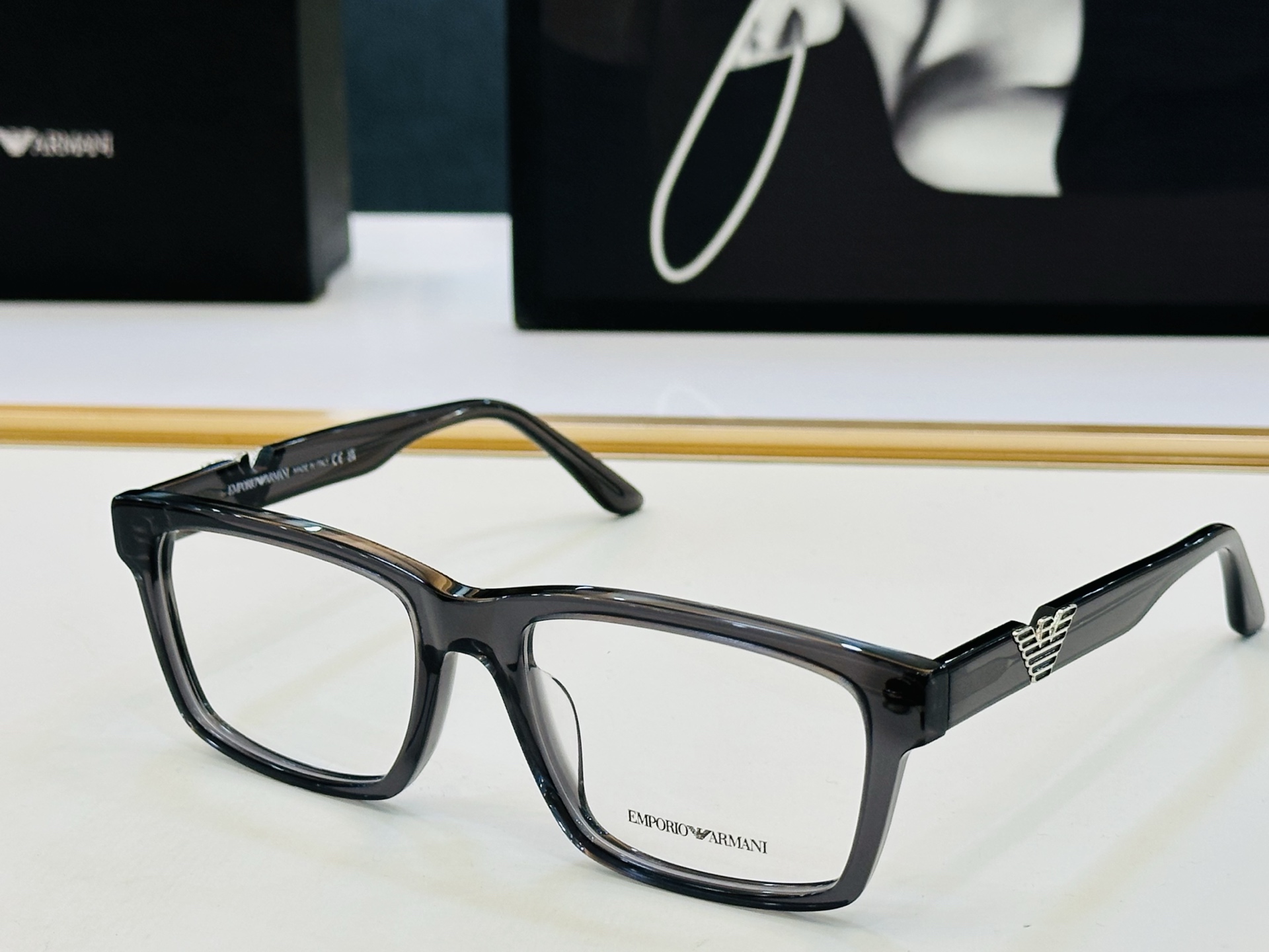 新款 EMPORIO ARMAN* 阿马家 EA3296U Size：54口17-145 时尚超轻 👍👍