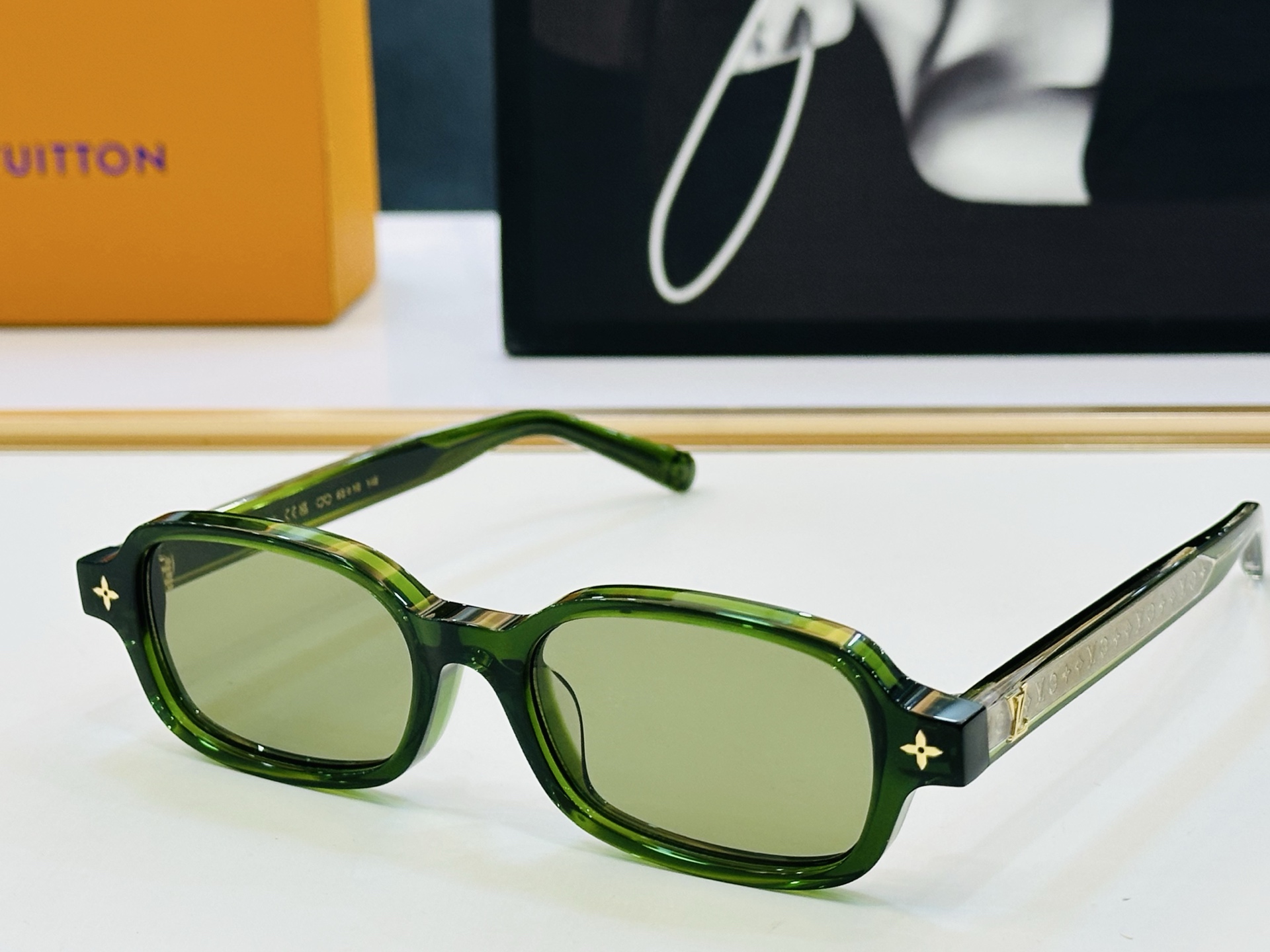 路易家 🎩Z3045W Size：53口18-145 充满活力的 展现独特个性🌟展现大气的你 qj高品质