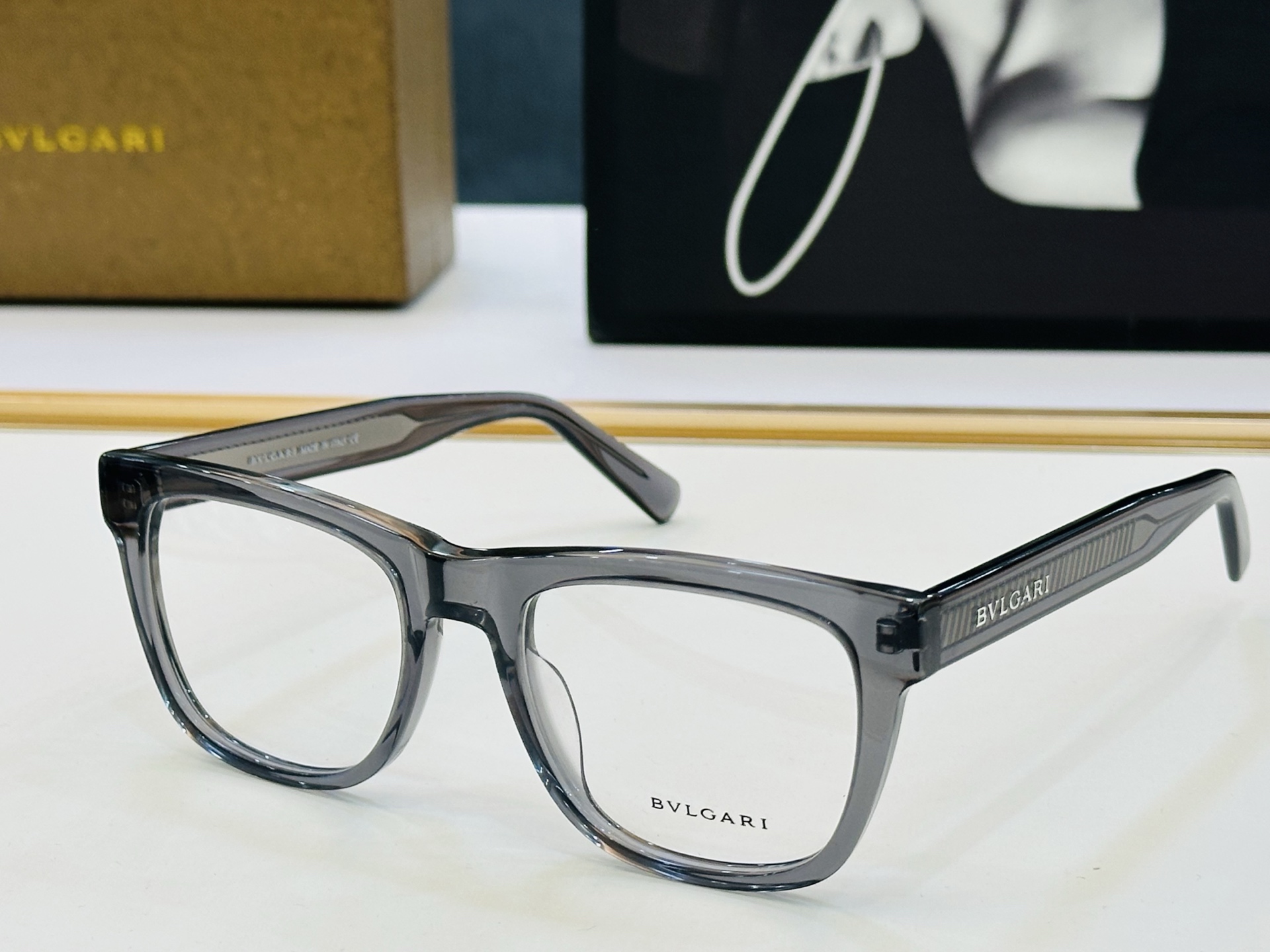 🆕款 官网同售 宝格家 BV40063 👍 Size ：54口20-145 绝对要买😎品质非常完美 L出