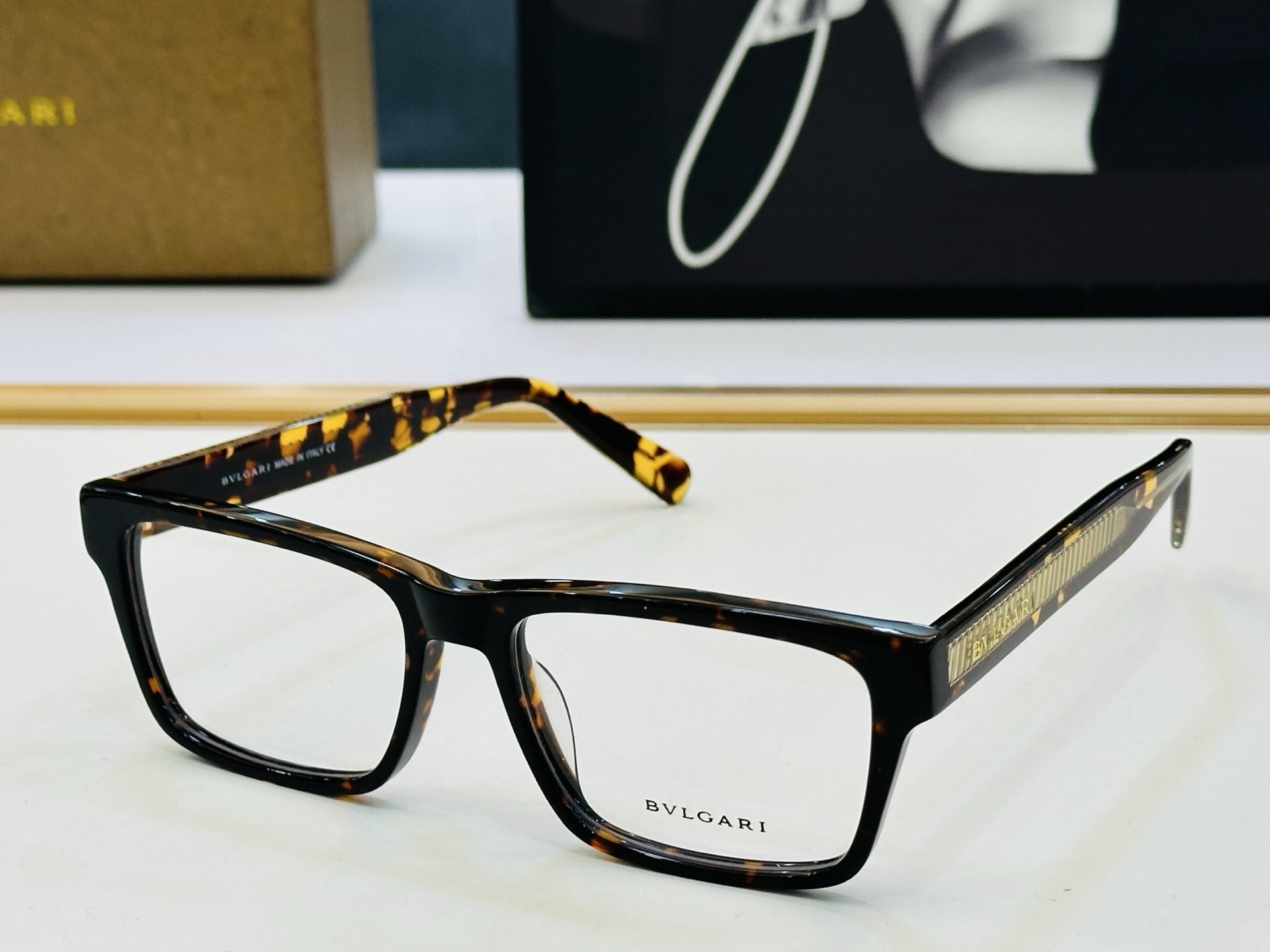 🆕款 官网同售 宝格家 BV40064 👍 Size ：55口17-145 绝对要买😎品质非常完美 L出