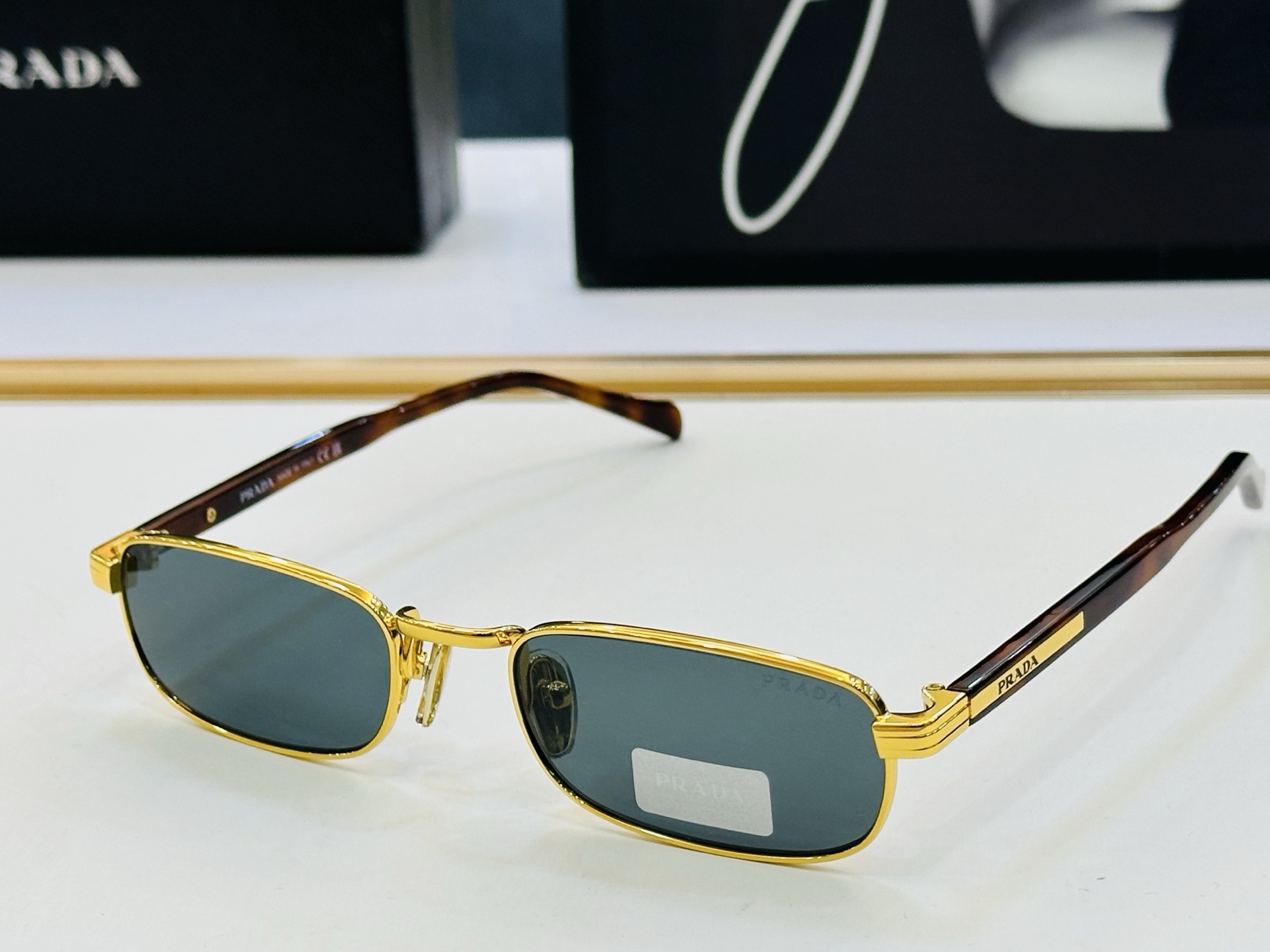 🔺PRAD*🔻普家 PRD54S Size：55口19-140 眼镜系列堪称精湛制作 彰显独特个性 F🌤