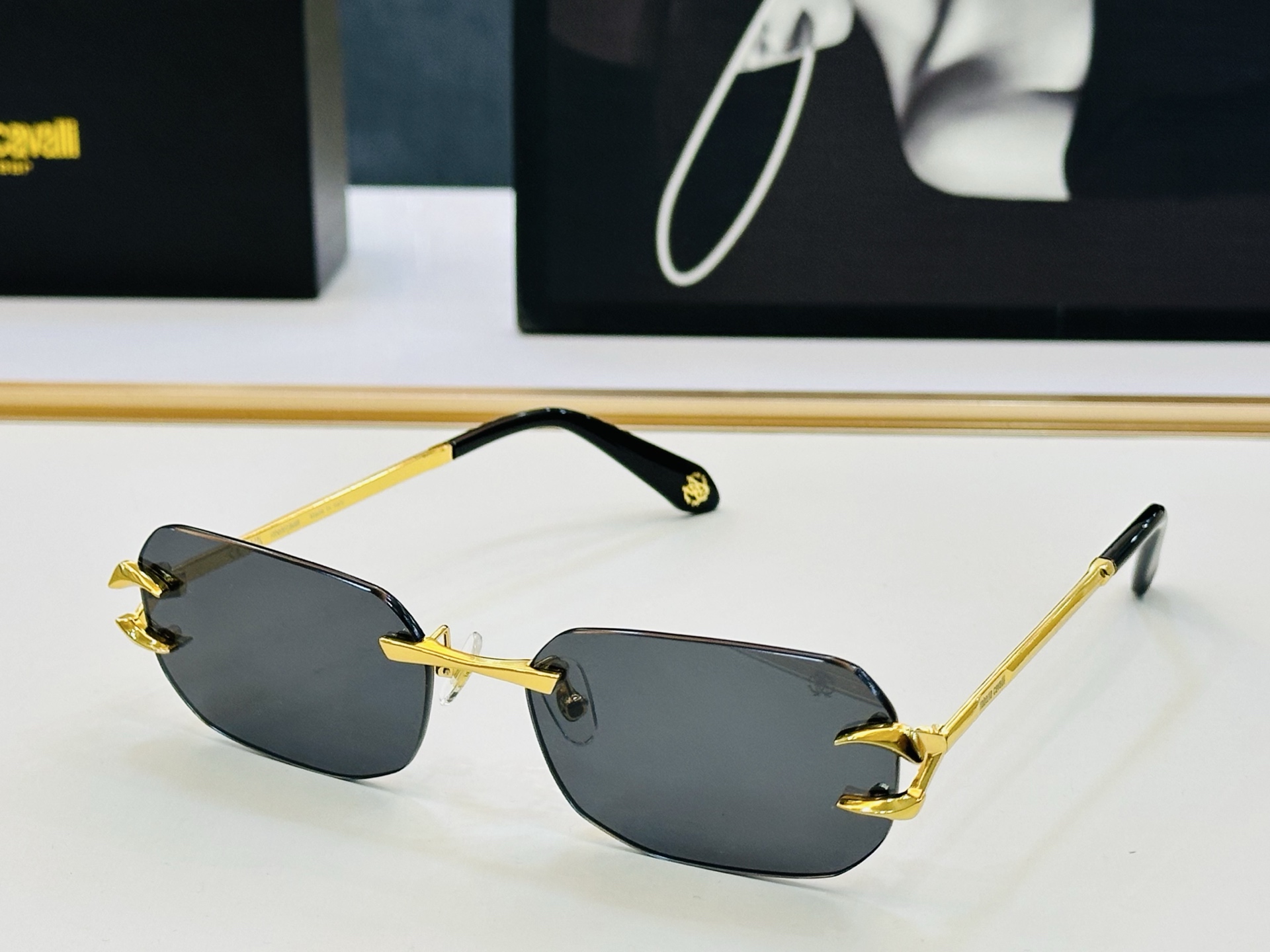 罗伯特家 SRC148 Size：59口17-145 呲牙][呲牙]进口材料 logo 全新的感觉 给你