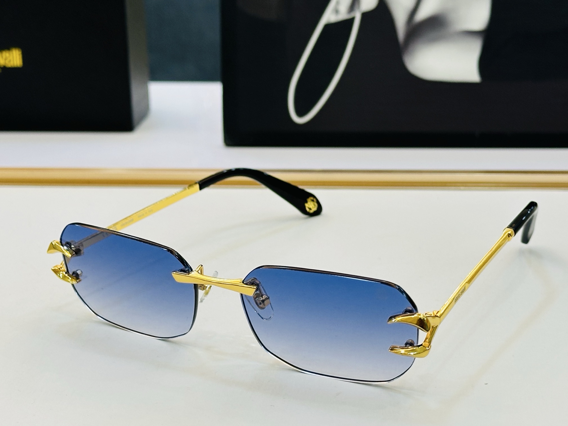 罗伯特家 SRC148 Size：59口17-145 呲牙][呲牙]进口材料 logo 全新的感觉 给你