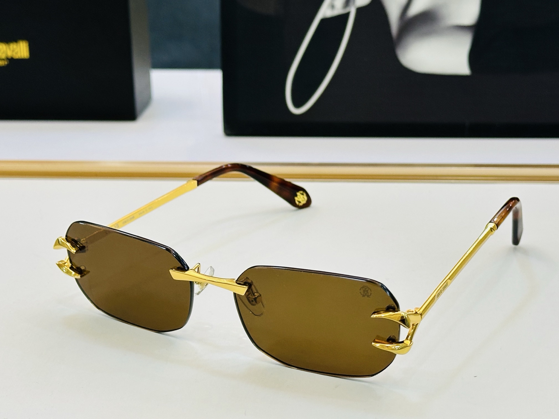 罗伯特家 SRC148 Size：59口17-145 呲牙][呲牙]进口材料 logo 全新的感觉 给你