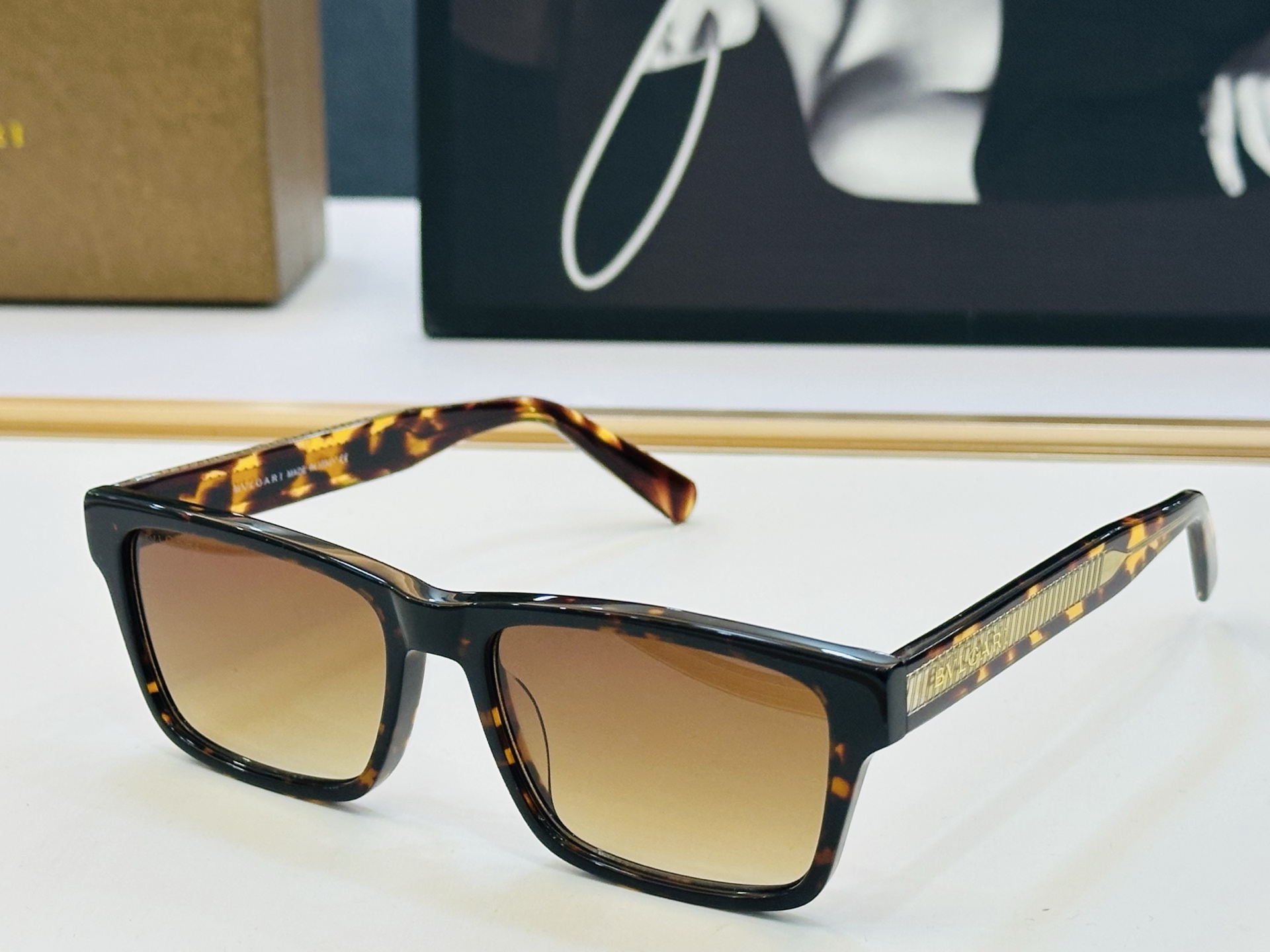 🆕款 官网同售 宝格家 BV40064 👍 Size ：55口17-145 绝对要买😎品质非常完美 L出