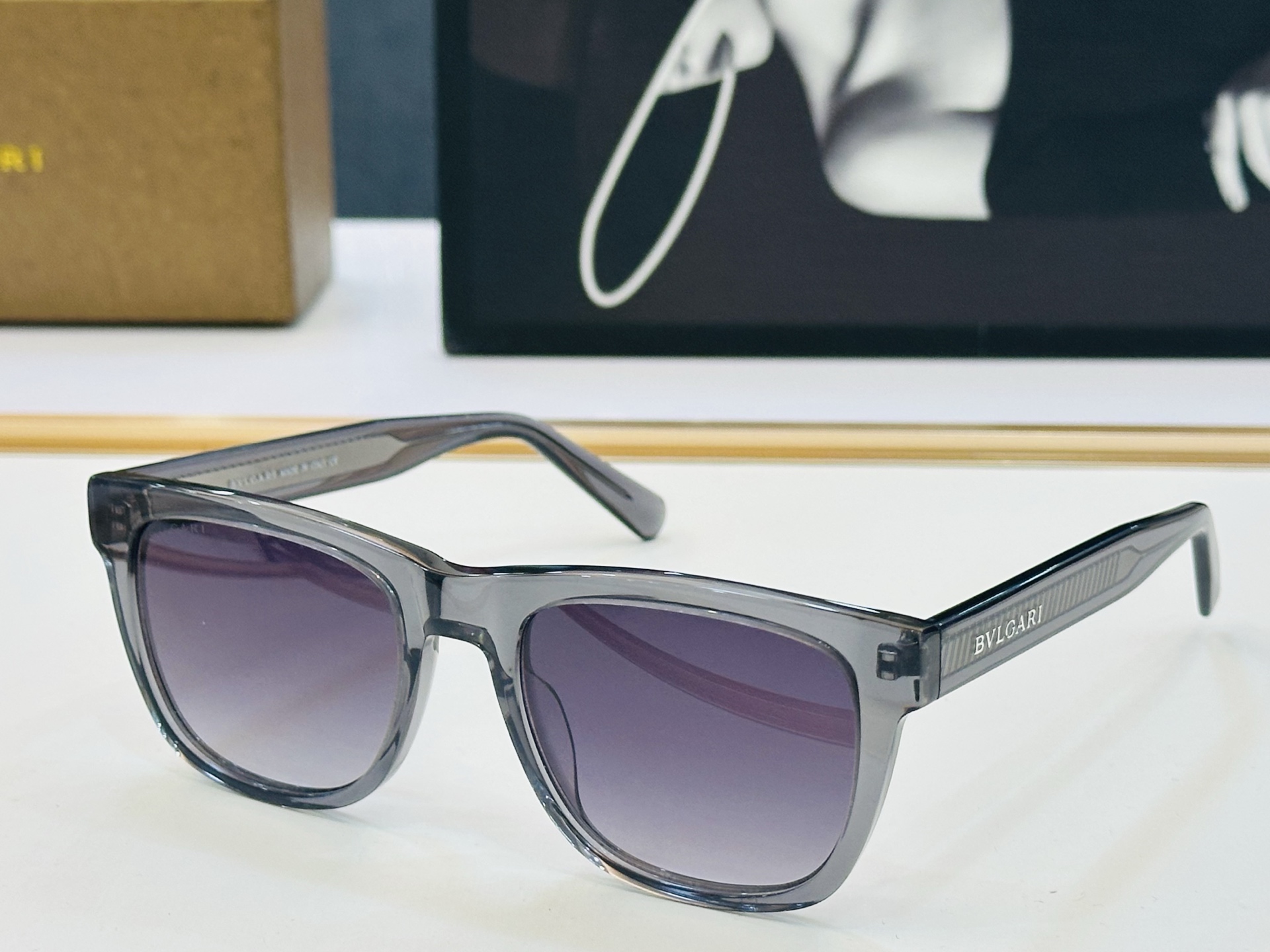 🆕款 官网同售 宝格家 BV40063 👍 Size ：54口20-145 绝对要买😎品质非常完美 L出