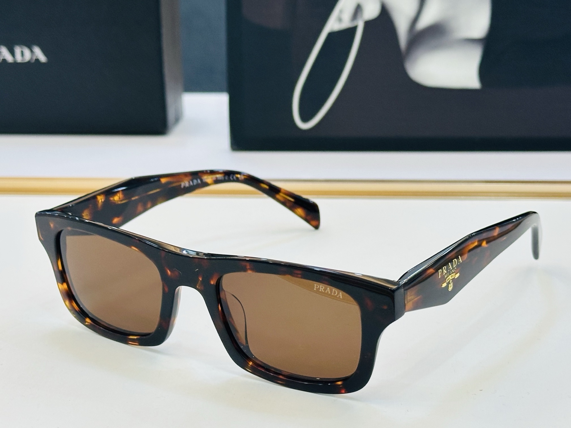 🔺PRAD*🔻普家 PR C06S S Size：54口19-140 眼镜系列堪称精湛制作 👍C太阳镜