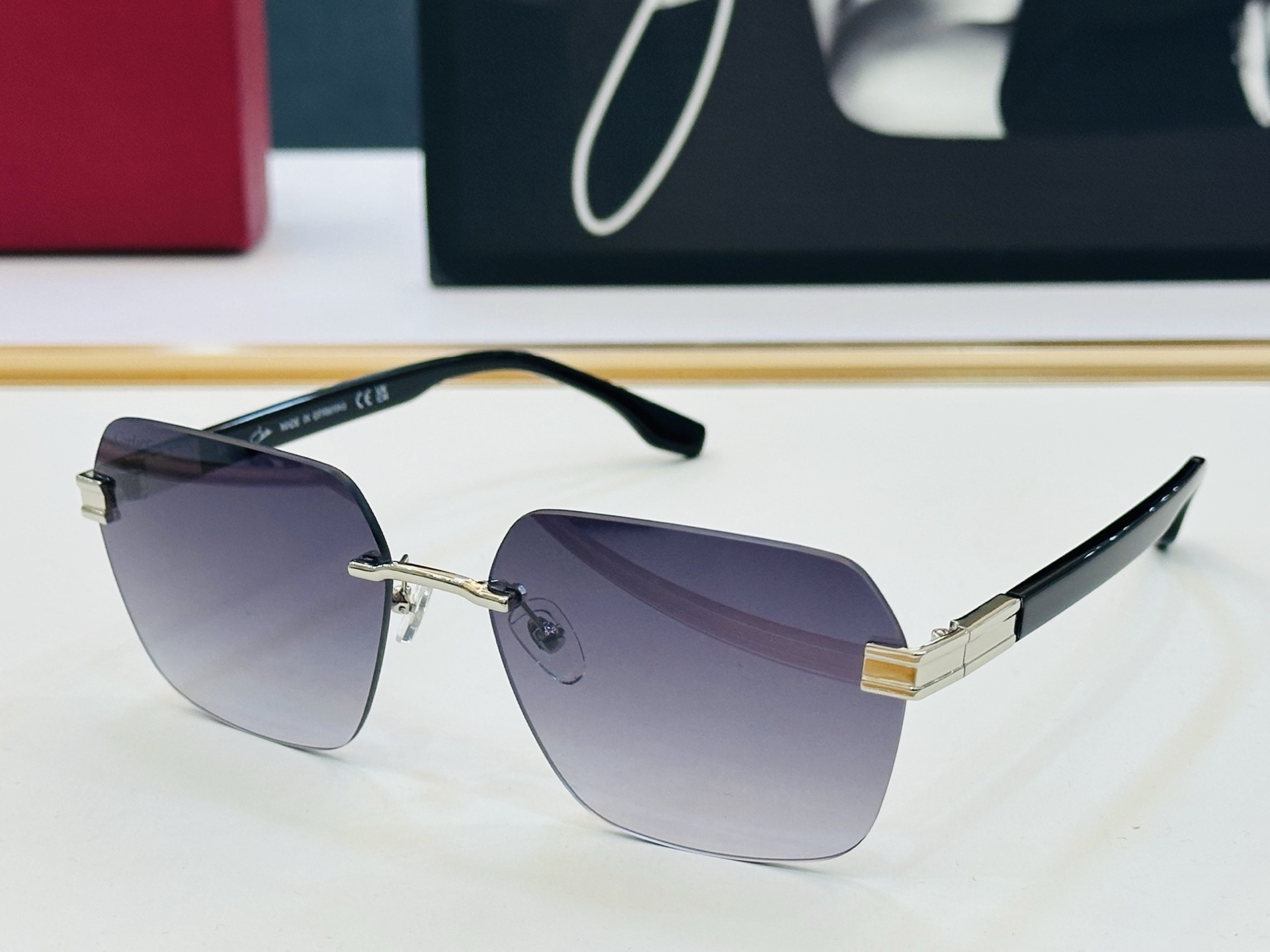 新款 Cartier 卡家 MODEL: CT0621S Size：54口18-145 高品质 品牌标志