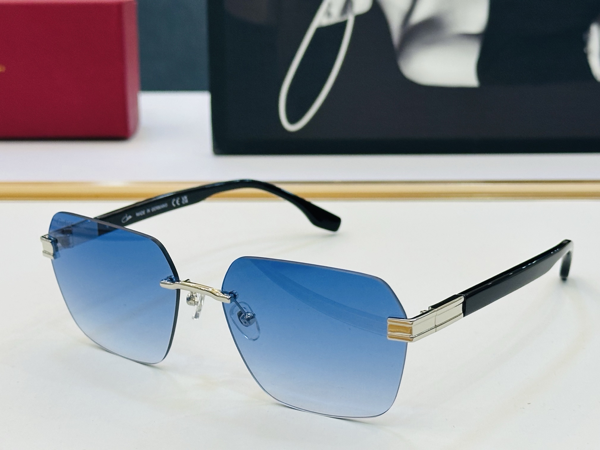 新款 Cartier 卡家 MODEL: CT0621S Size：54口18-145 高品质 品牌标志