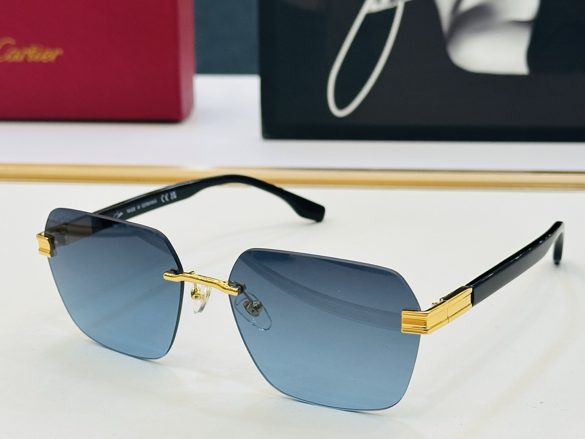 新款 Cartier 卡家 MODEL: CT0621S Size：54口18-145 高品质 品牌标志