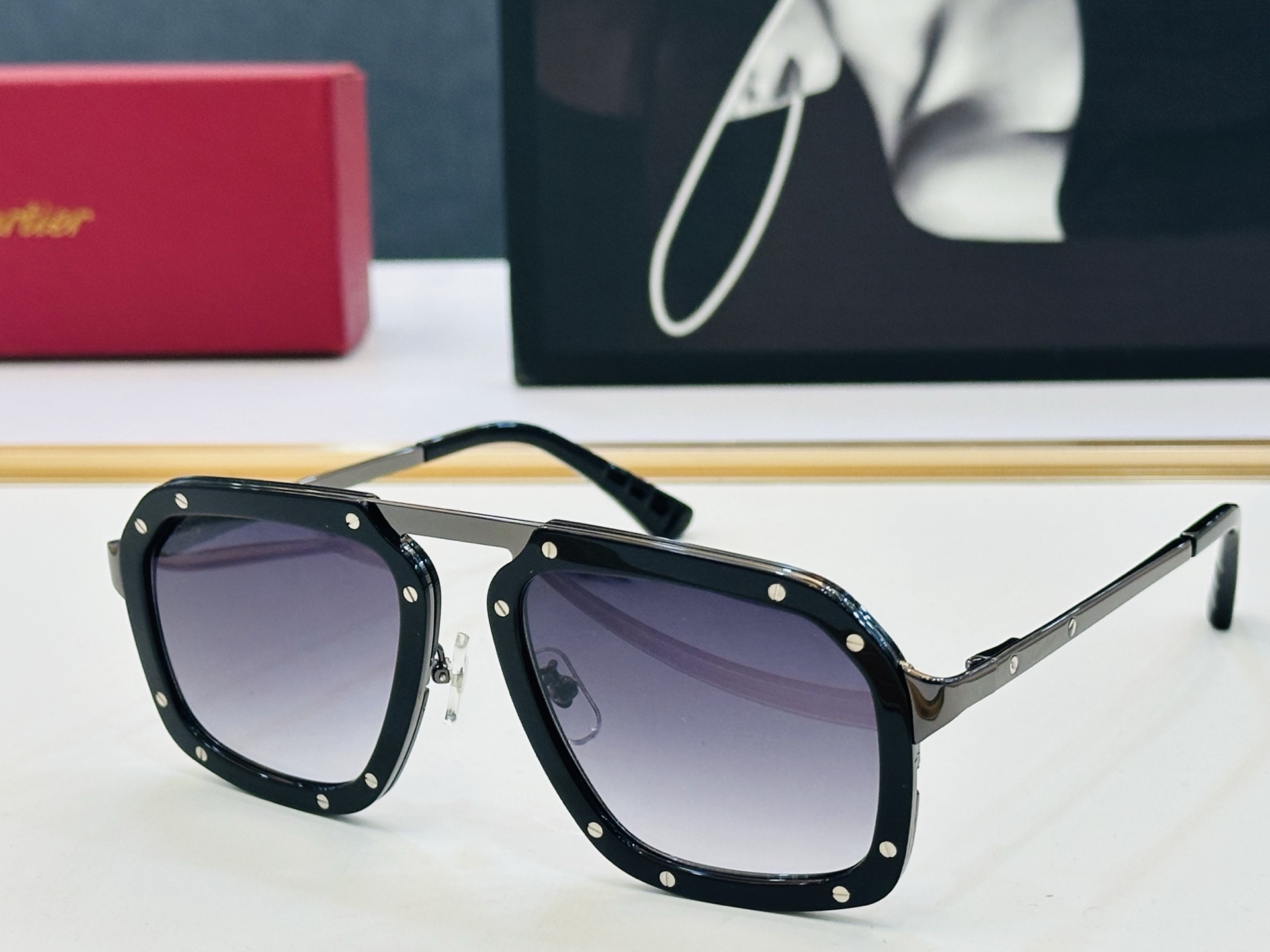 新款 Cartier 卡家 MODEL: CT0573S Size：55口20-145 高品质 品牌标志