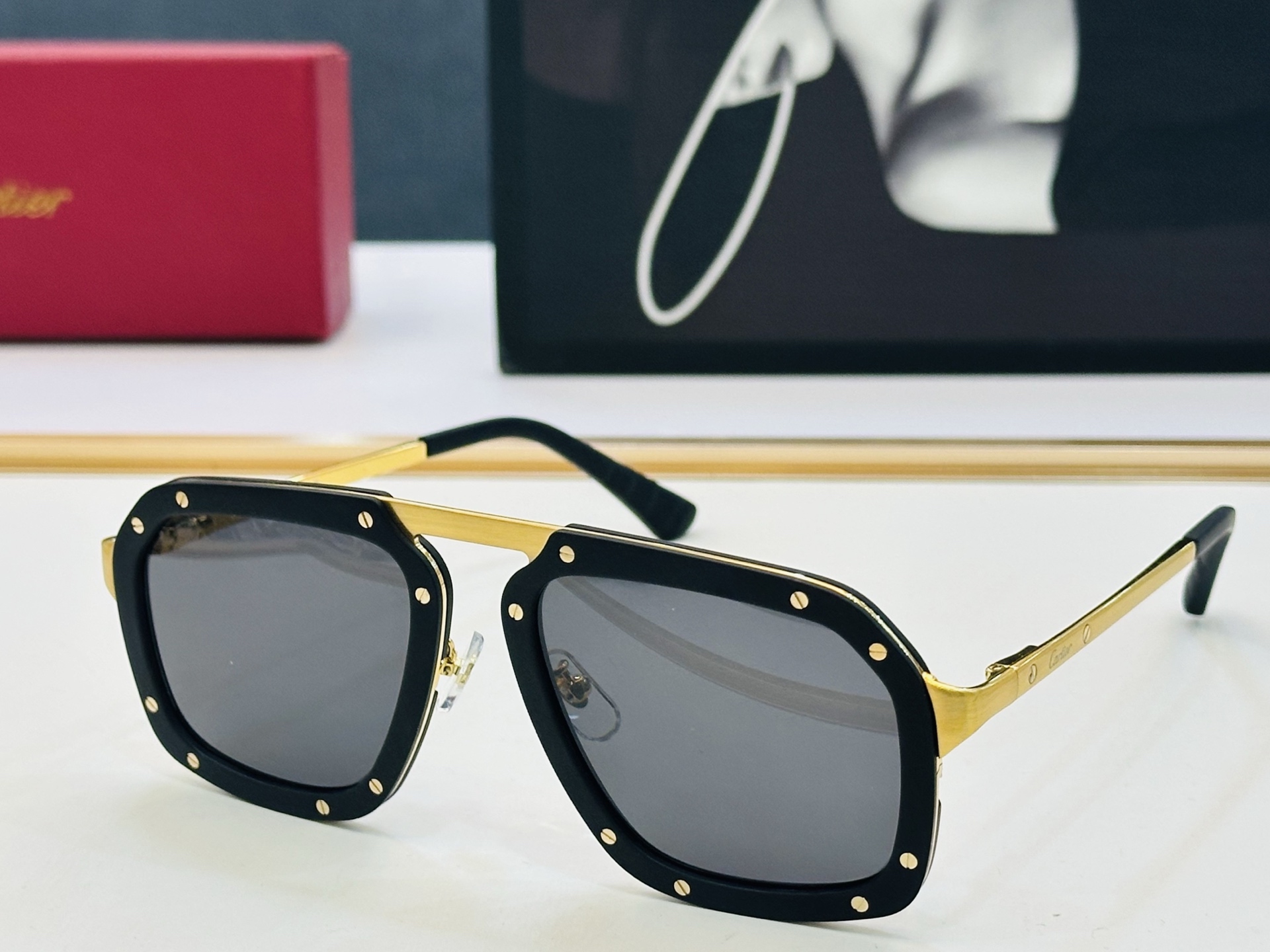 新款 Cartier 卡家 MODEL: CT0573S Size：55口20-145 高品质 品牌标志