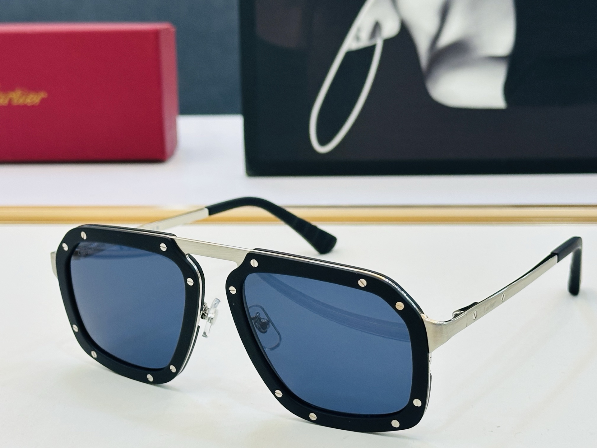 新款 Cartier 卡家 MODEL: CT0573S Size：55口20-145 高品质 品牌标志