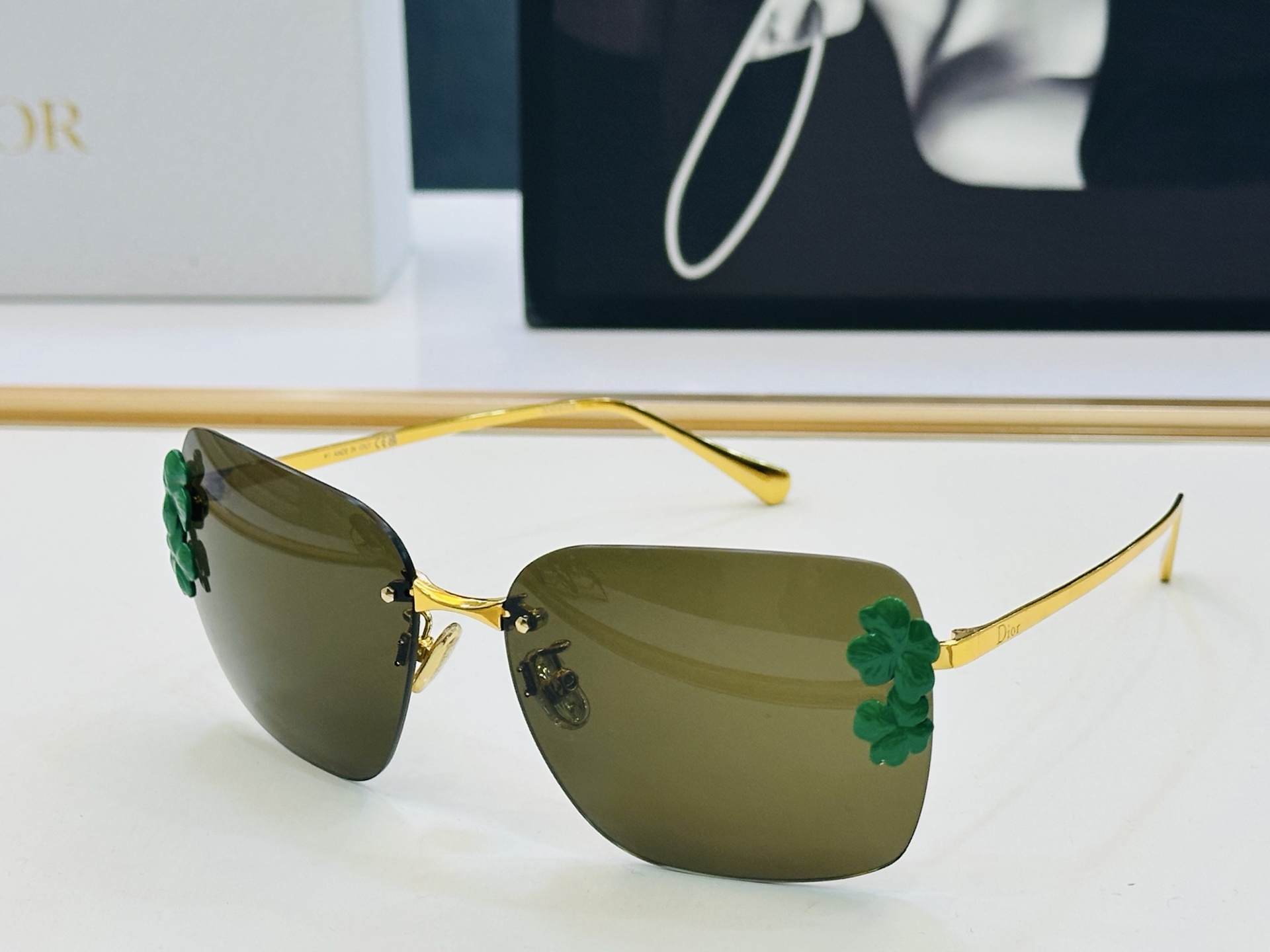 🔻🔻🔻DIO* 迪家 S2U Size：62口16-135 春夏款墨镜 😎🔆 F搭配镜腿精致 质量上佳